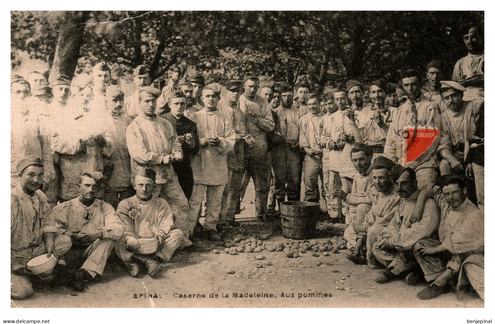 Epinal - Caserne De La Madeleine - Aux Pommes - Epinal