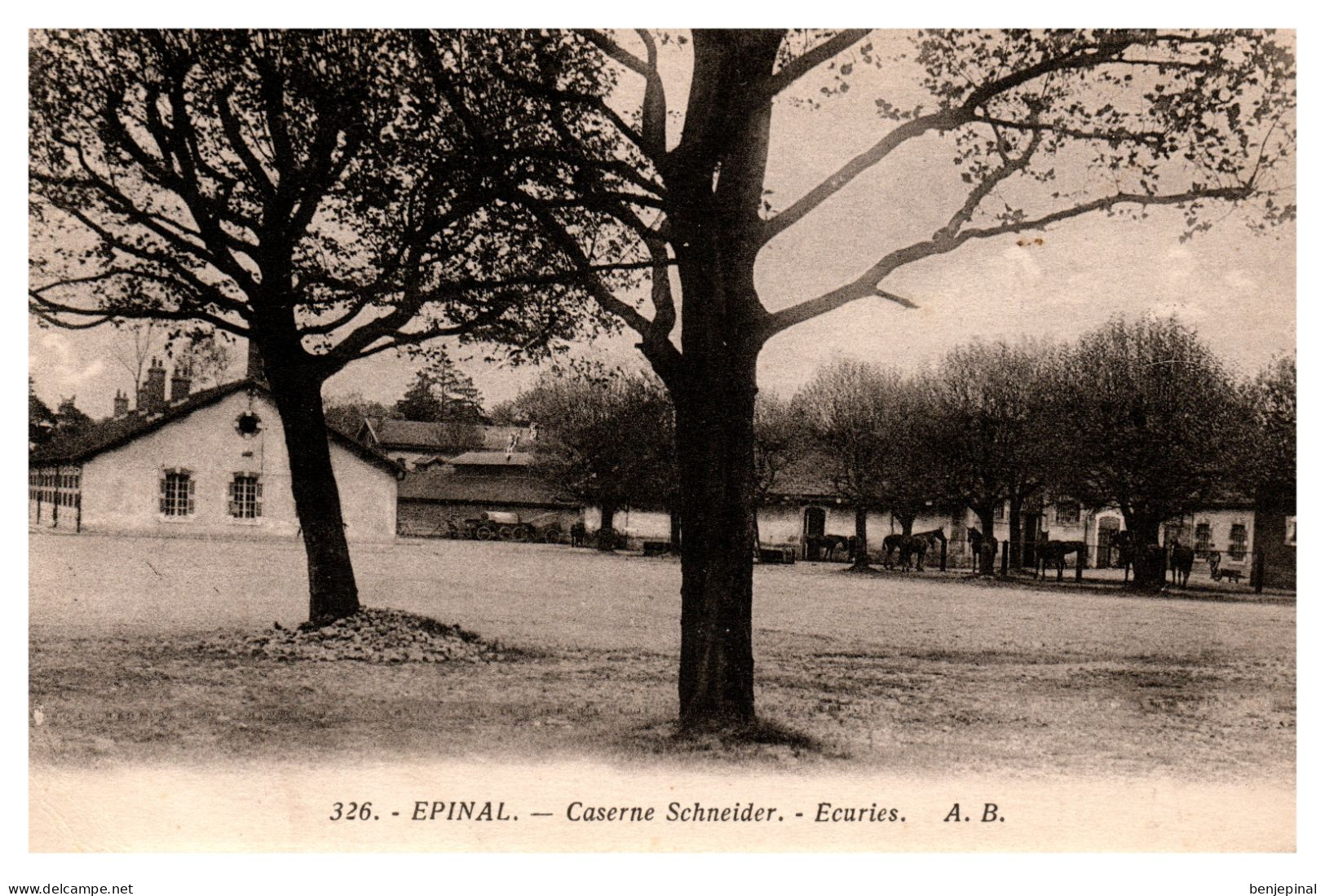 Epinal - Caserne Schneider - Ecuries - Epinal