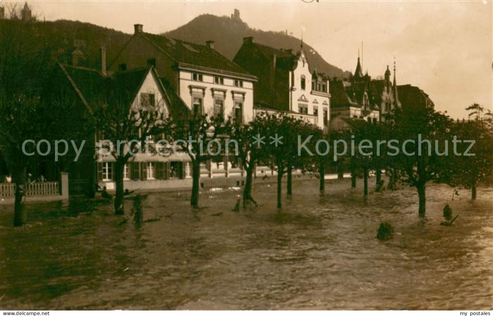 73748717 Koenigswinter Hochwasser Koenigswinter - Koenigswinter