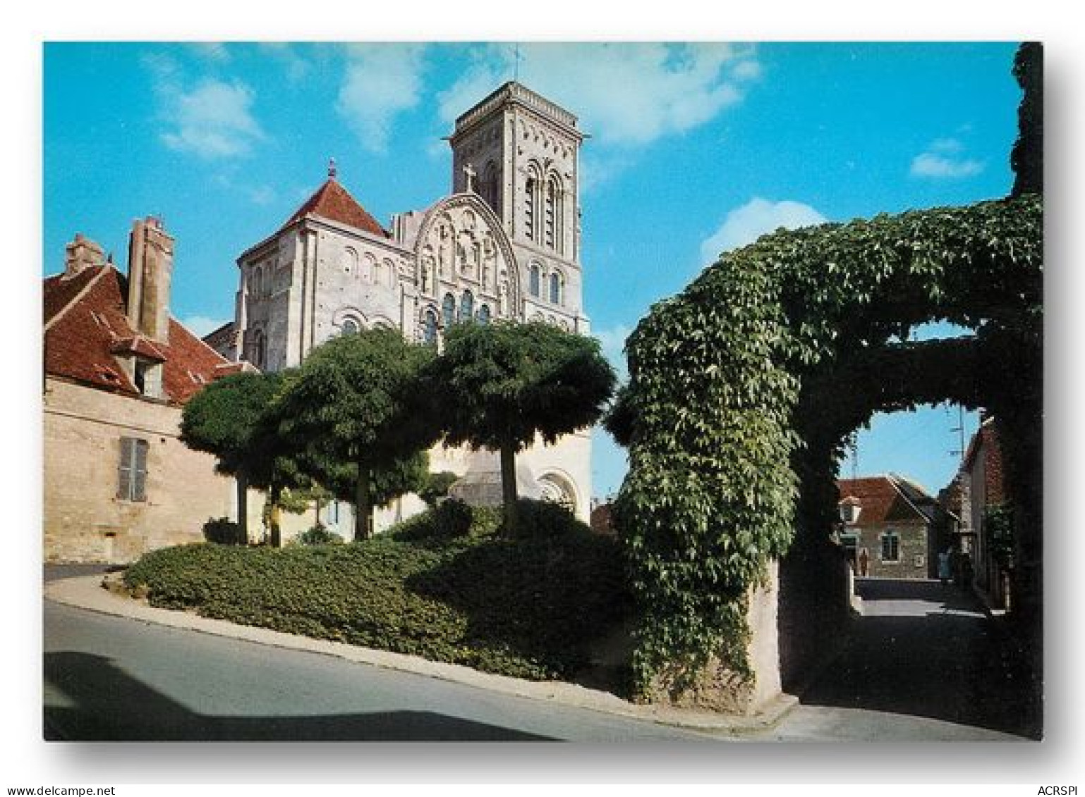 VEZELAY Basilique Sainte Madeleine  22  (scan Recto-verso)MA2010Ter - Vezelay