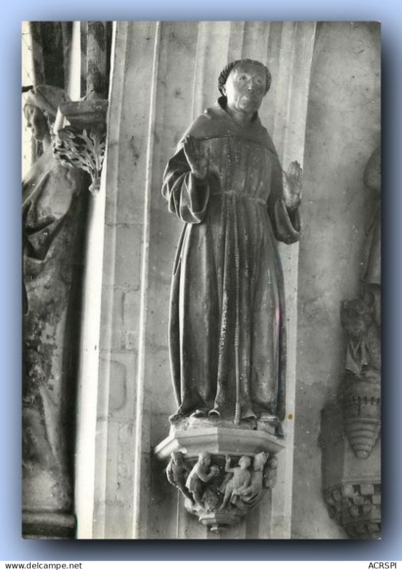 CHATEAUDUN  Statue De St FRANCOIS  56   (scan Recto-verso)MA2010Bis - Chateaudun