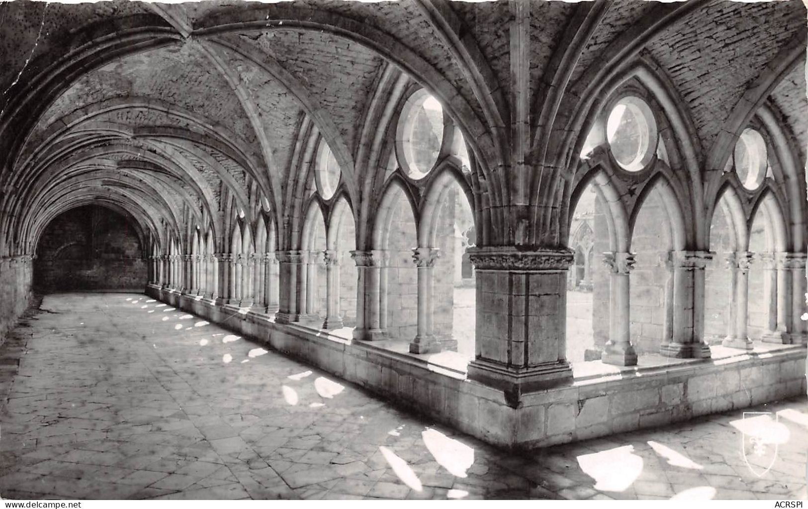 Environs De St Amand MONTROND Abbaye De NOIRLAC Le Cloitre  28(scan Recto-verso) MA2004 - Saint-Amand-Montrond