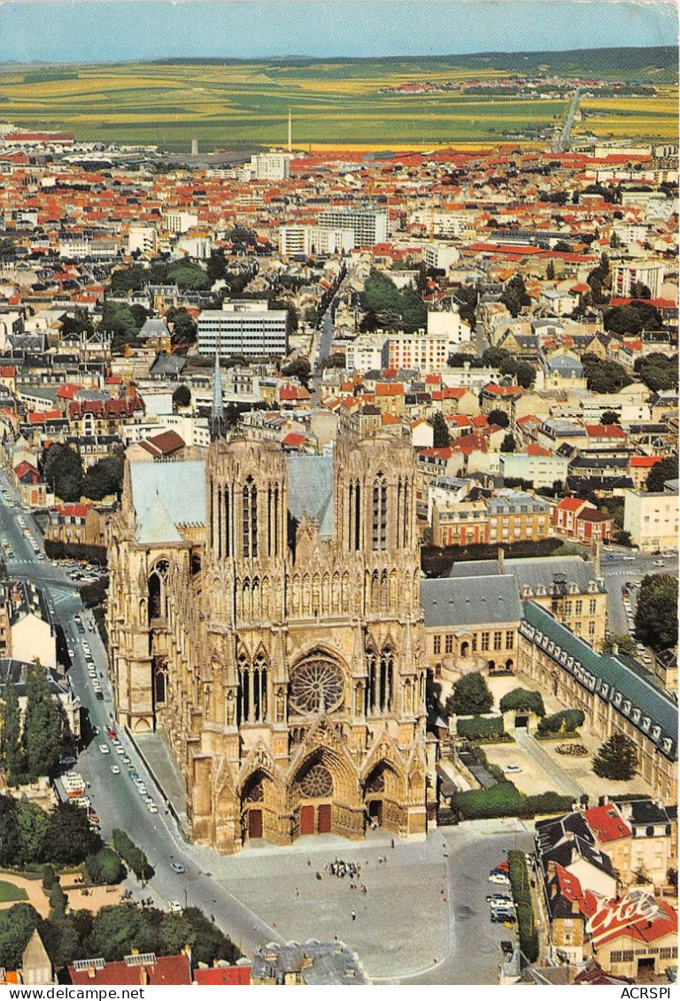 REIMS Vue Aerienne De La Facade De La Cathedrale Notre Dame 19(scan Recto-verso) MA2001 - Reims