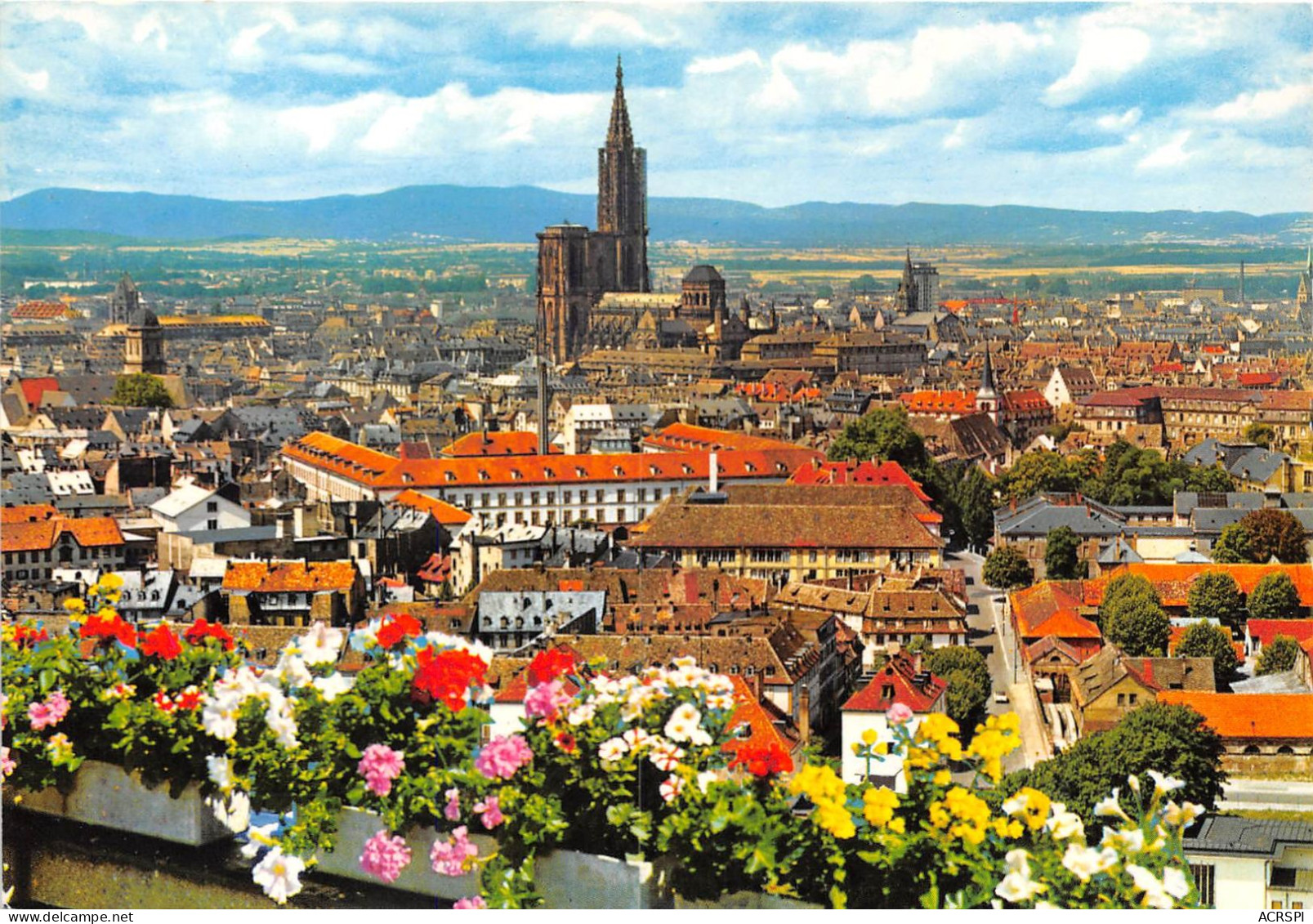 STRASBOURG La Ville Que Domine Sa Cathedrale A L Arriere Plan La Chaine Des Vosges 19(scan Recto-verso) MA2026 - Strasbourg