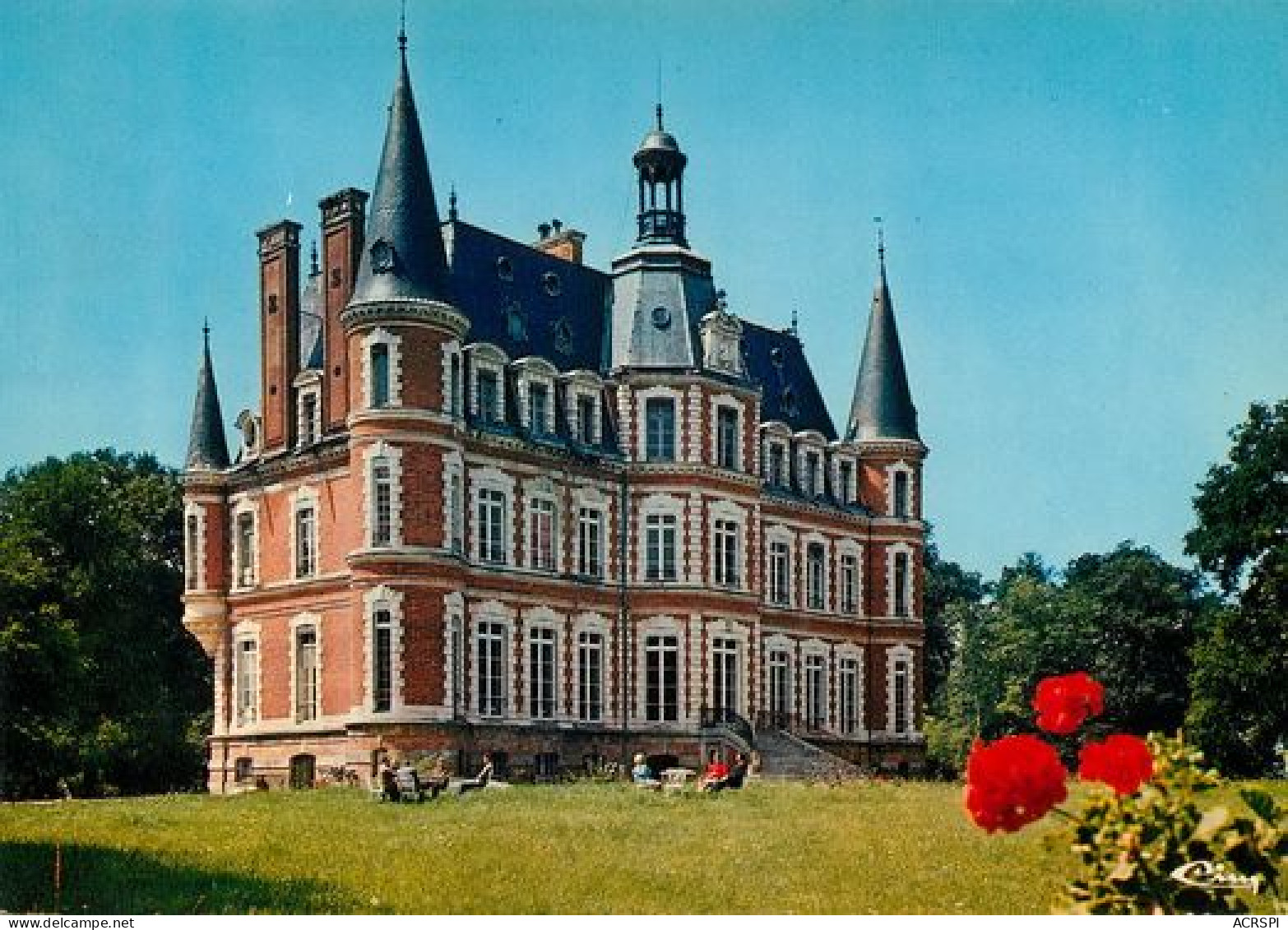 NERONDES  Chateau De Laverdines  42   (scan Recto-verso)MA2025Bis - Nérondes