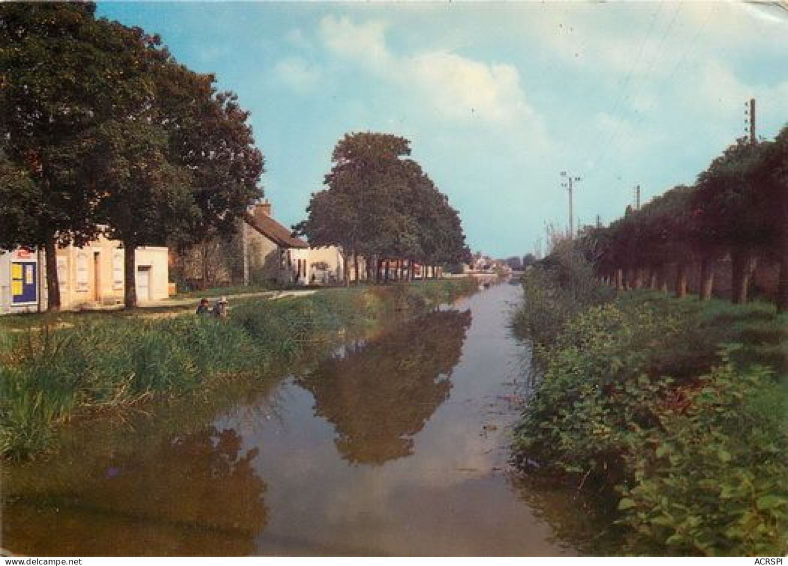 SAINT AMAND MONTROND  Les Bords Du Canal édition Nivernaise  21   (scan Recto-verso)MA2025Bis - Saint-Amand-Montrond