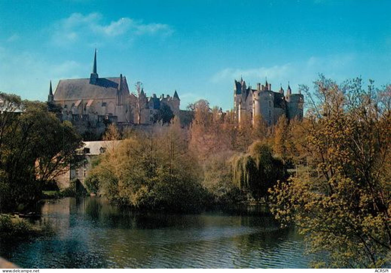 MONTREUIL BELLAY  Le Chateau Et L'église  9   (scan Recto-verso)MA2034Bis - Montreuil Bellay