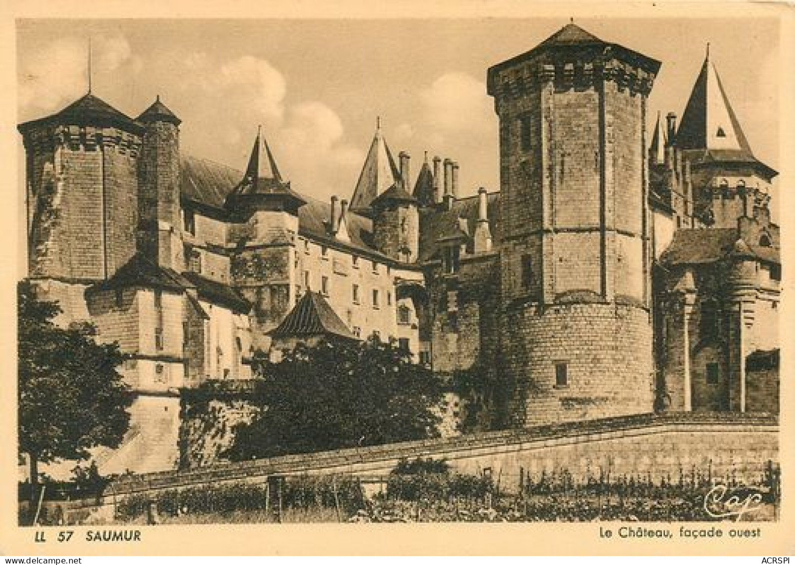 SAUMUR Le Chateau Facade Ouest   1   (scan Recto-verso)MA2034Bis - Saumur