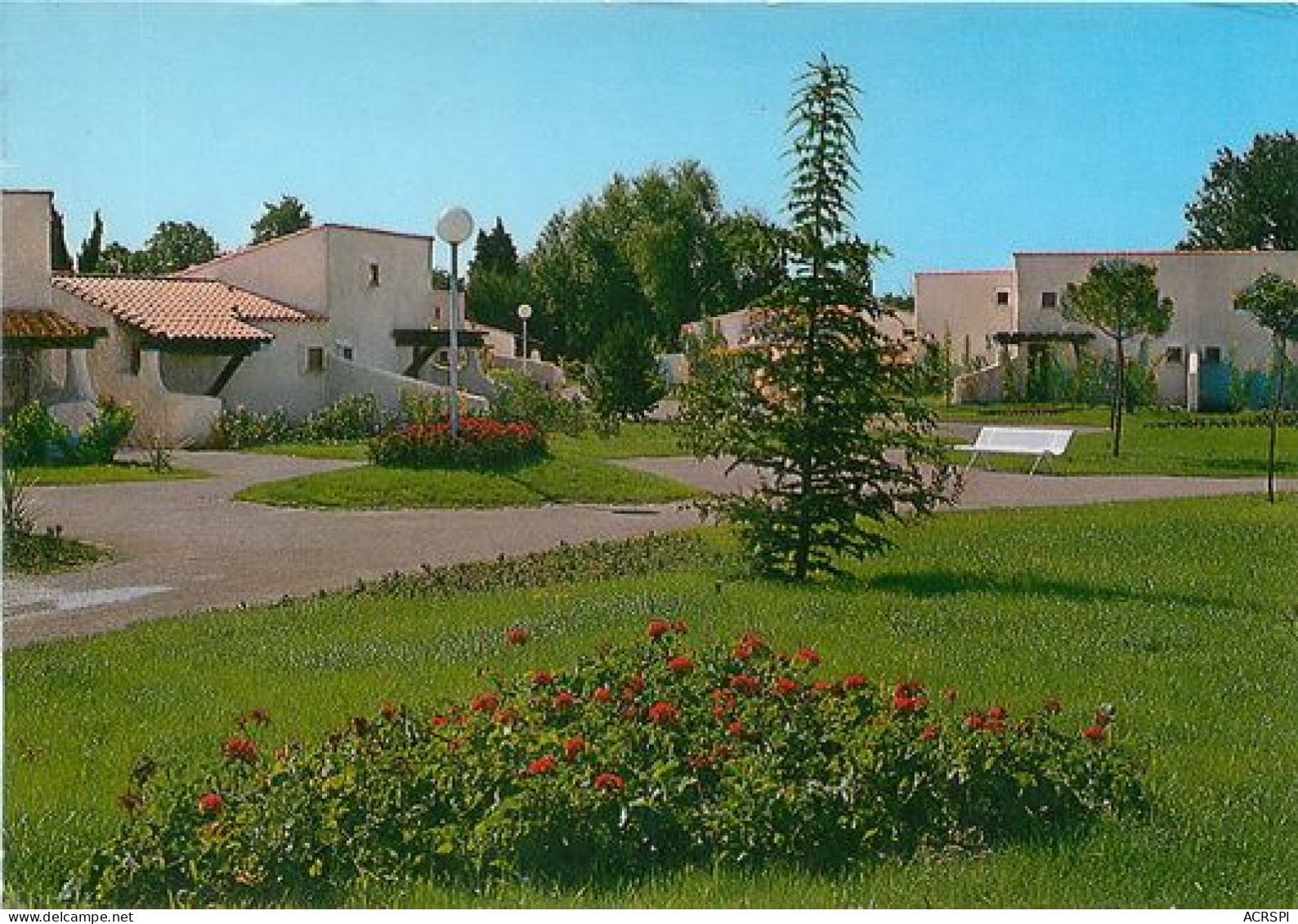 MILLAS  Le Village De Vacances  50   (scan Recto-verso)MA2032Ter - Millas