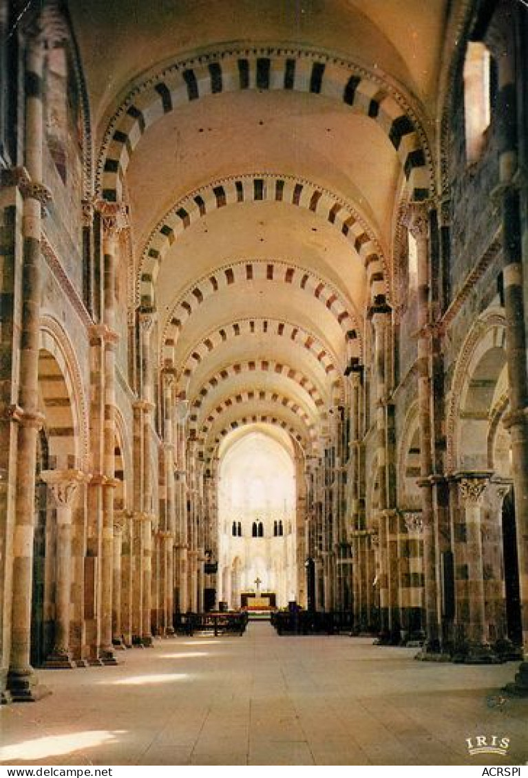 VEZELAY  église Abbatiale De La Madeleine  La Nef   10   (scan Recto-verso)MA2032Bis - Vezelay