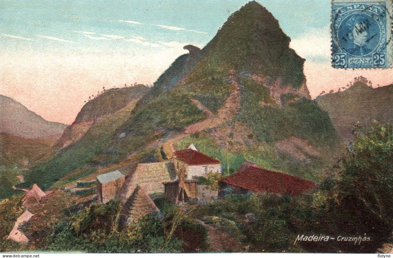 Madeira - Cruzinhas - Vue Sur Le Village - Portugal - Madeira