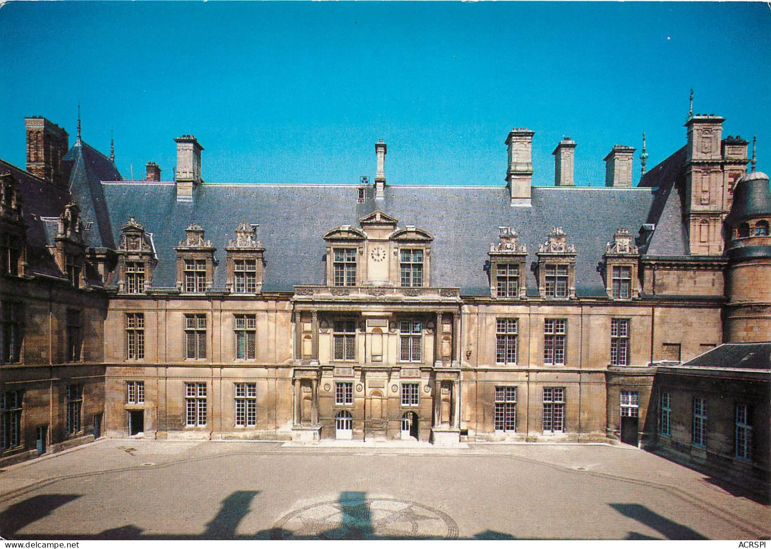 ECOUEN Chateau Facade Nord Sur Cour   19   (scan Recto-verso)MA2052Bis - Ecouen