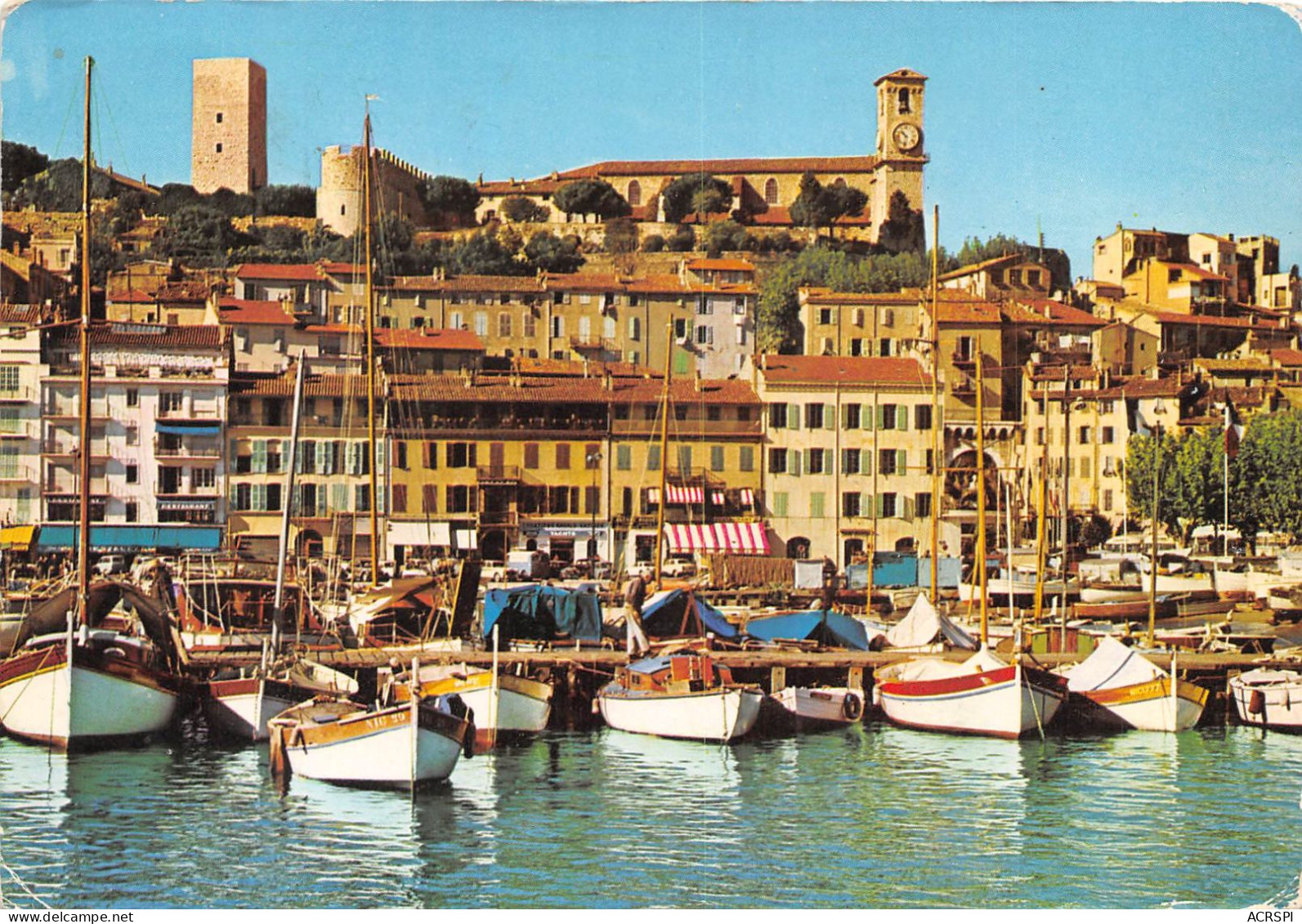 CANNES Un Coin Du Port Le Quai St Pierre Et Le Suquet 8(scan Recto-verso) MA2061 - Cannes