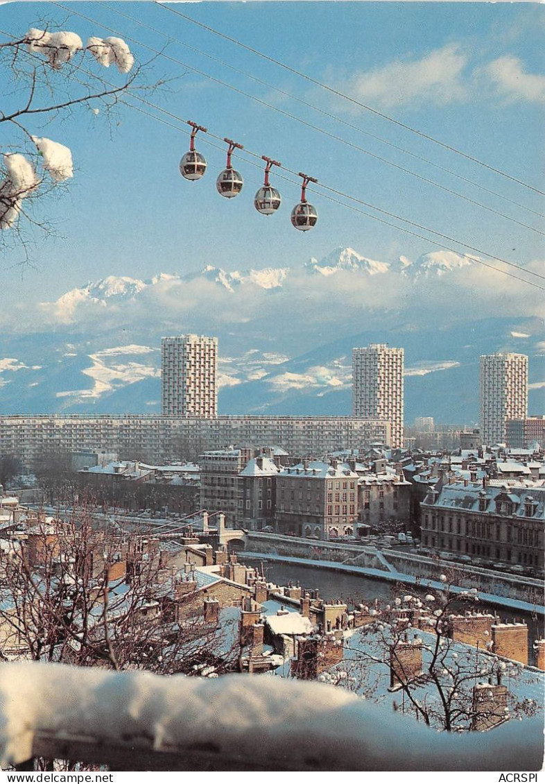 GRENOBLE Les Quais De L Isere Chaine De Belledonne Et Telepherique De La Bastille 2(scan Recto-verso) MA2059 - Grenoble