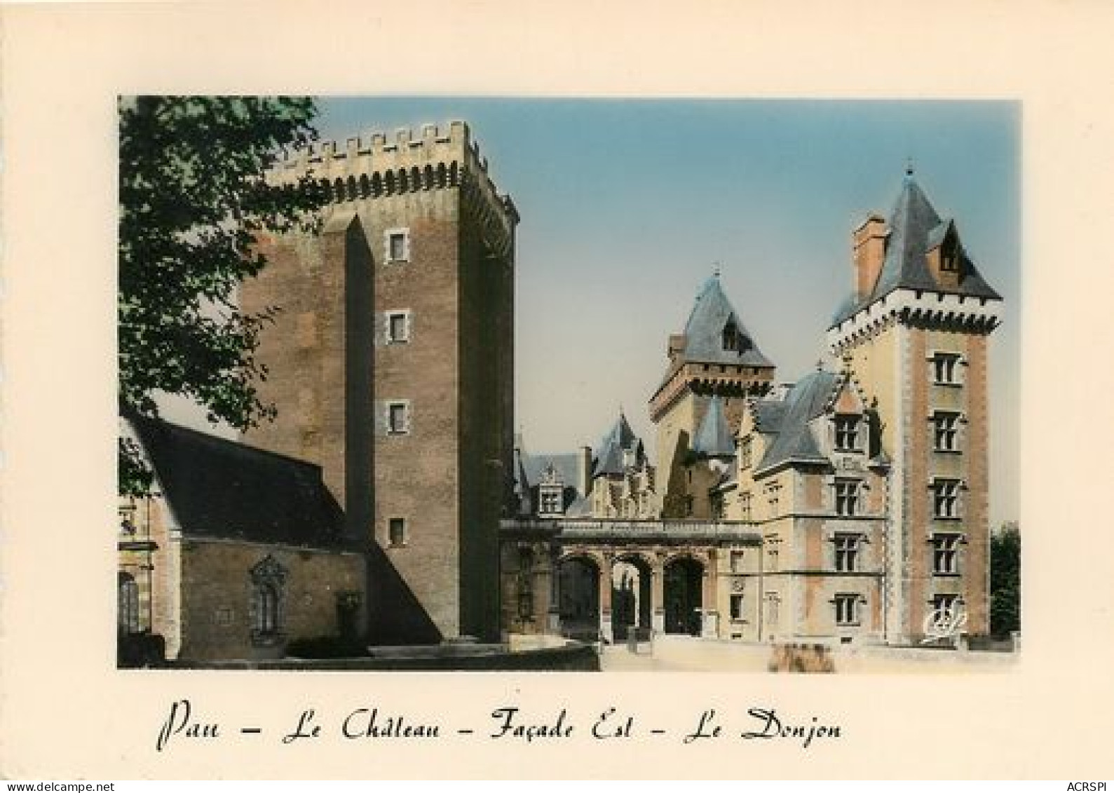 PAU Le Chateau Facade Est Le Donjon  15  (scan Recto-verso)MA2058Bis - Pau