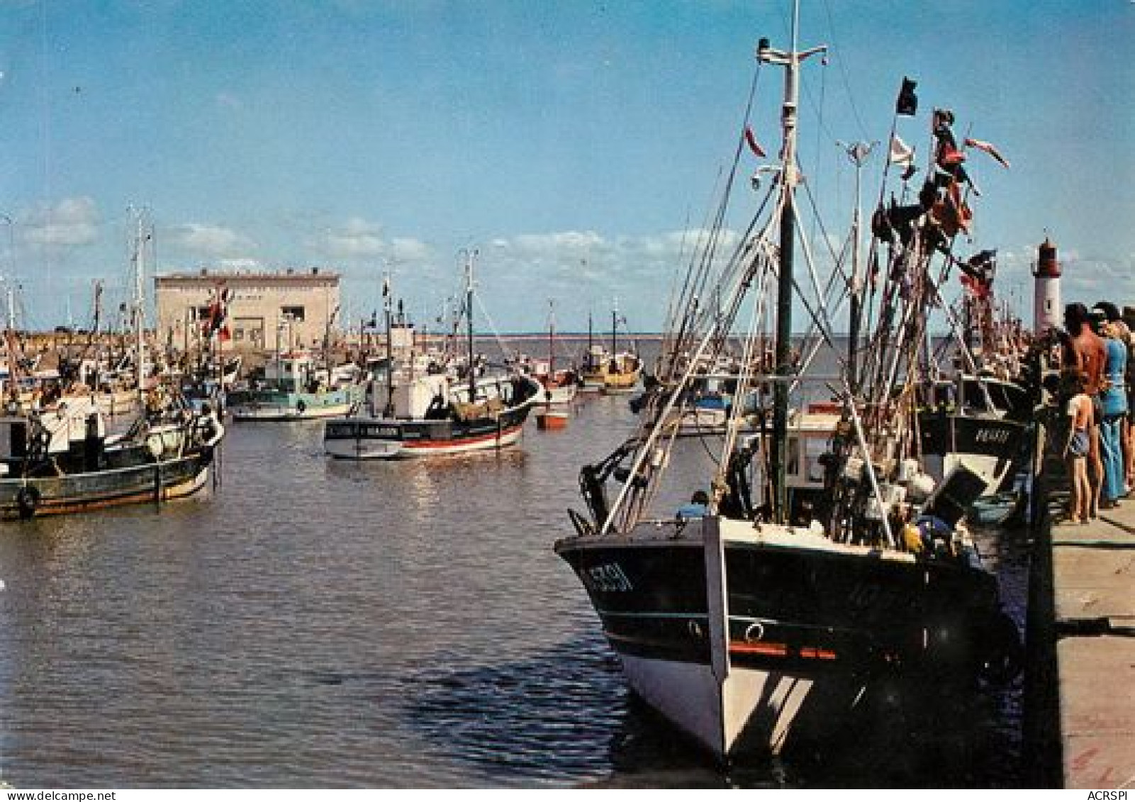 ÎLE D' OLERON  LA COTINIERE  Le Port   11   (scan Recto-verso)MA2068Ter - Ile D'Oléron