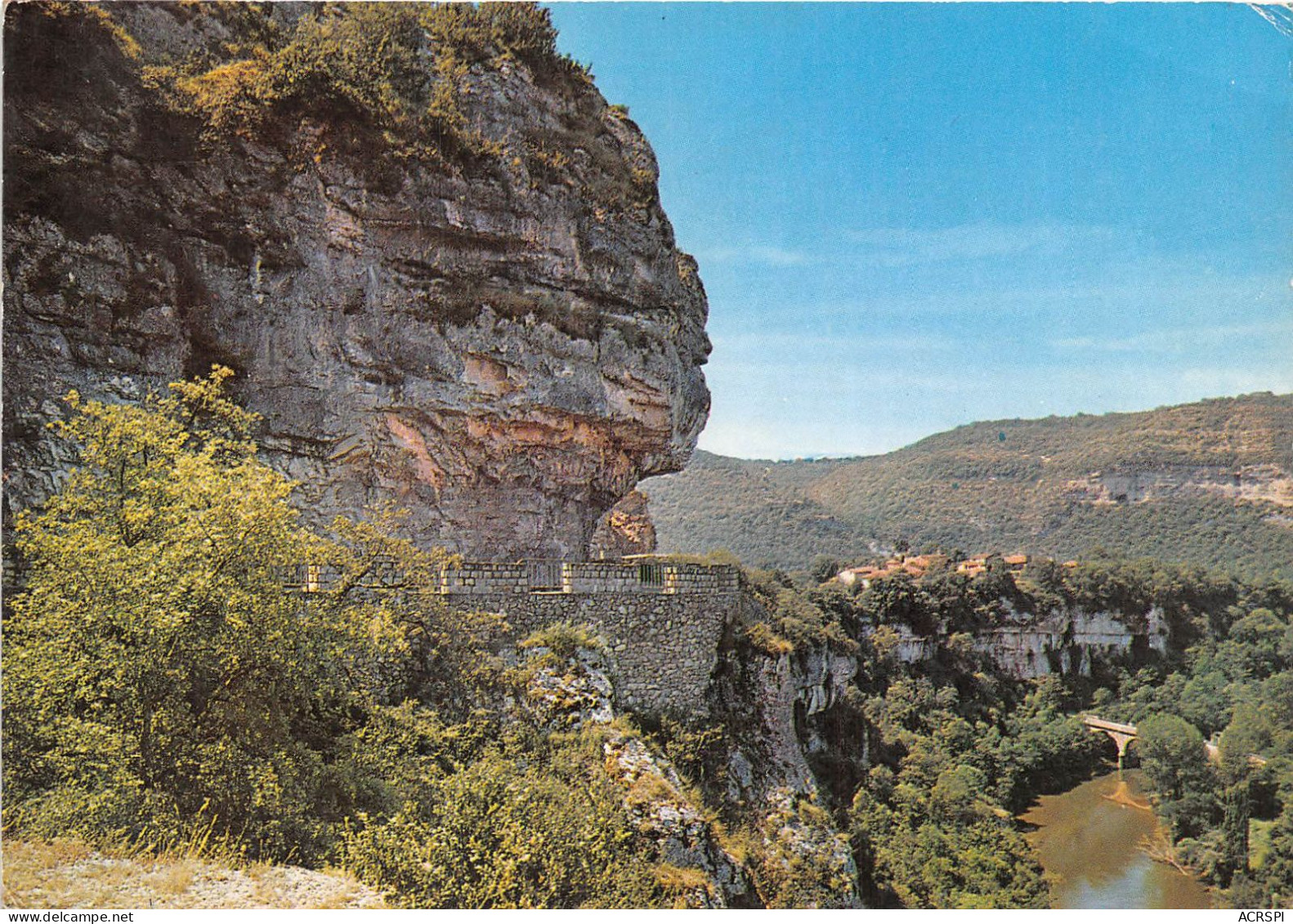 ST ANTONIN NOBLE VAL Route Touristique Dominant La Vallee De L Aveyron Et Le Pont De Serres 7(scan Recto-verso) MA2080 - Saint Antonin Noble Val