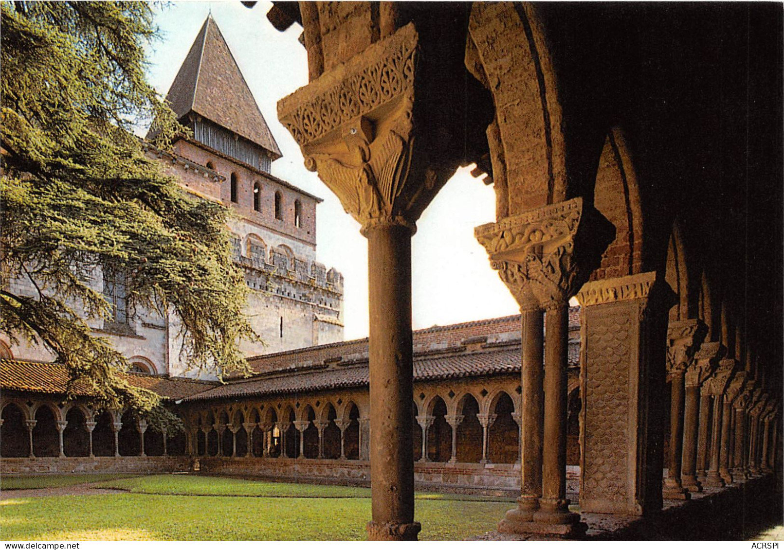 MOISSAC Cour Interieure Du Cloitre 8(scan Recto-verso) MA2076 - Moissac