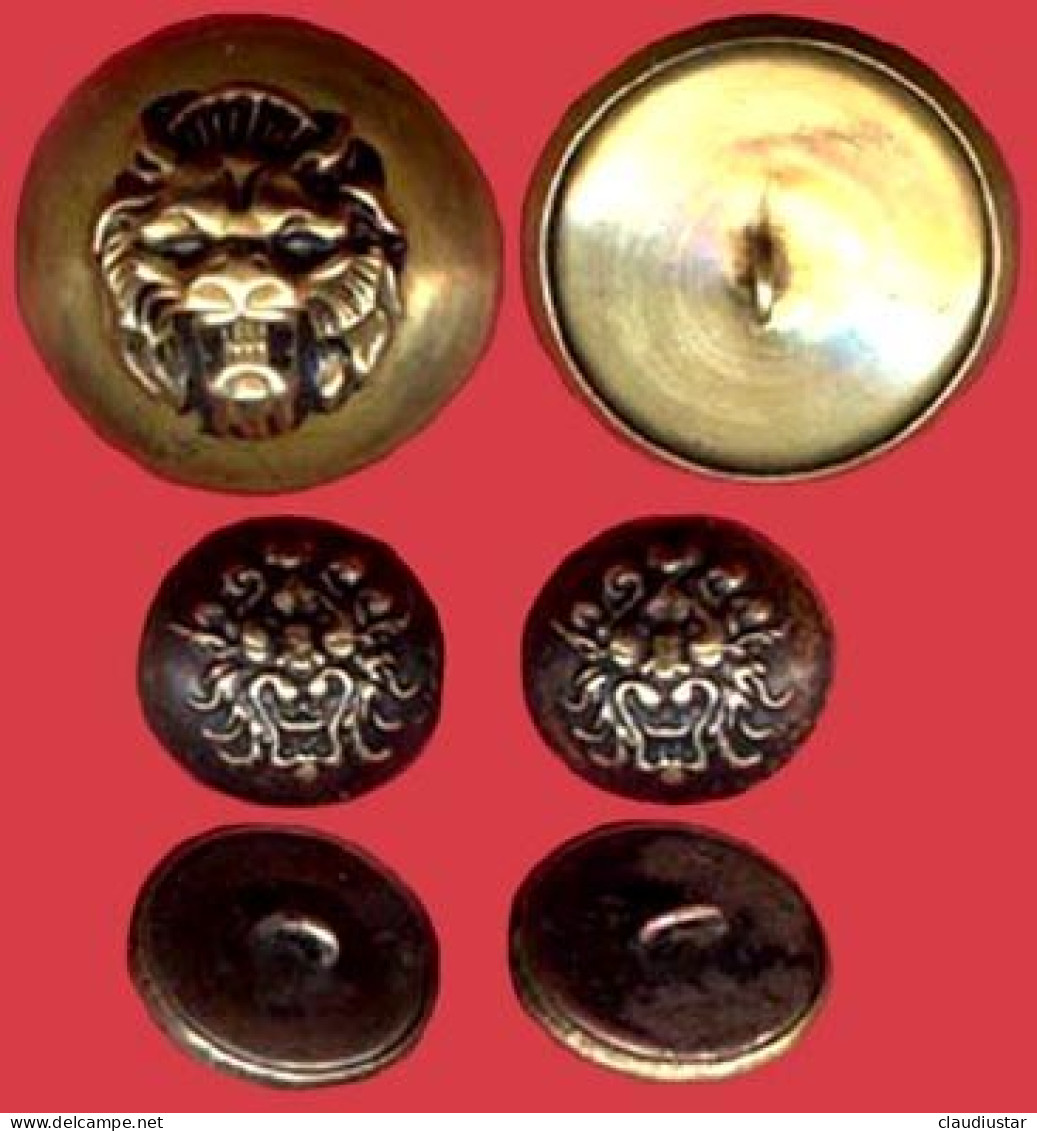 ** LOT  4  BOUTONS  LION ** - Boutons