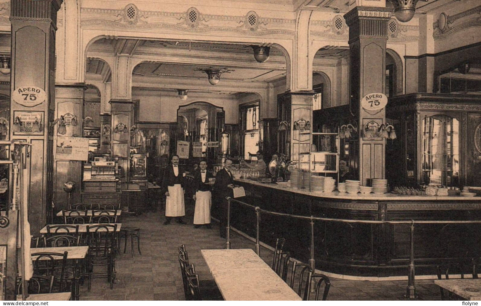 Bruxelles - La Maison Des Huit Heures Du Syndicat National Des Chemins PTTM - Café Restaurant , Salle Du Fond - Belgique - Cafés, Hotels, Restaurants