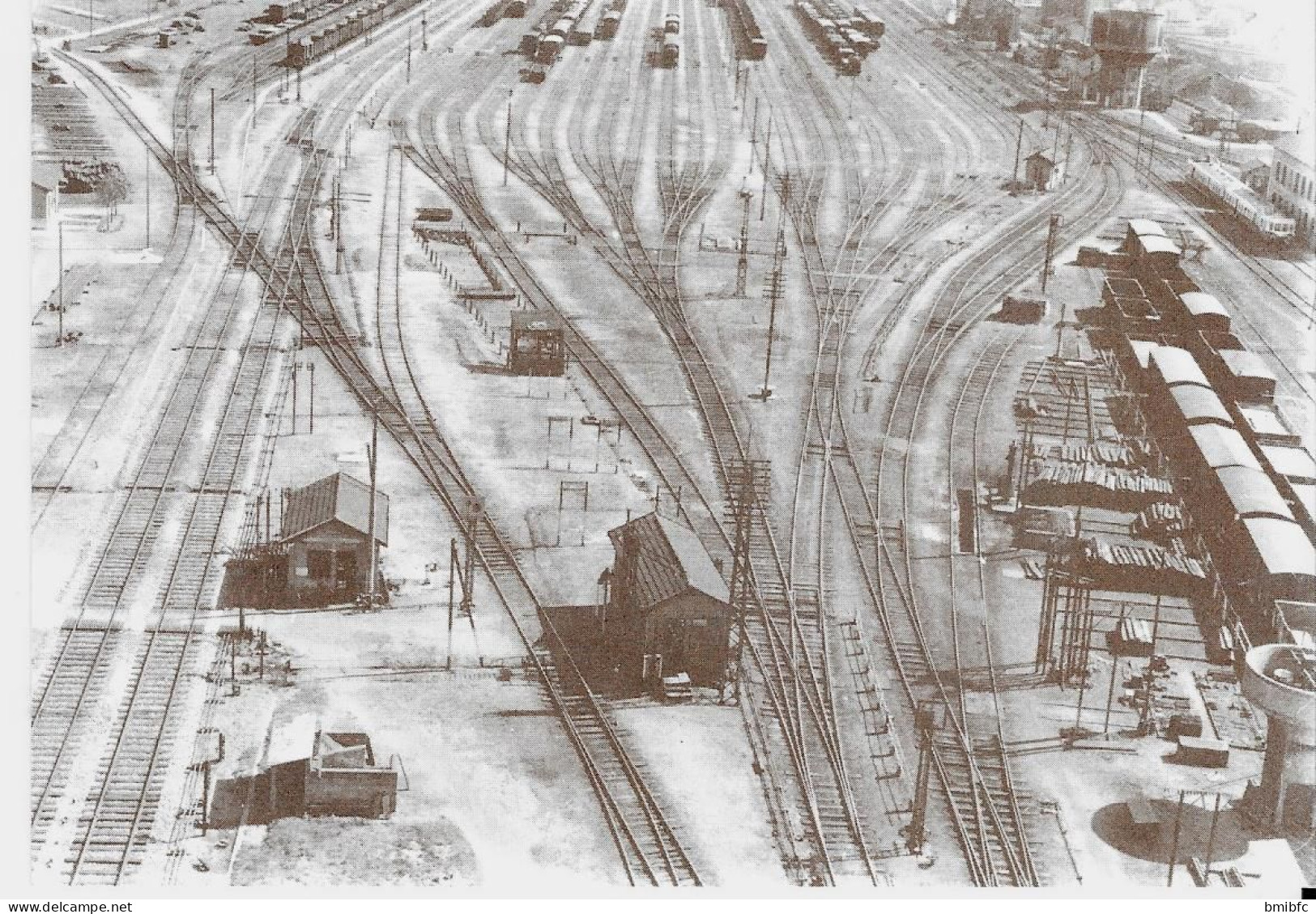 LE TRIAGE DU DÉPOT DE LA VILLETTE (photo Léon DUPUY) - Trains