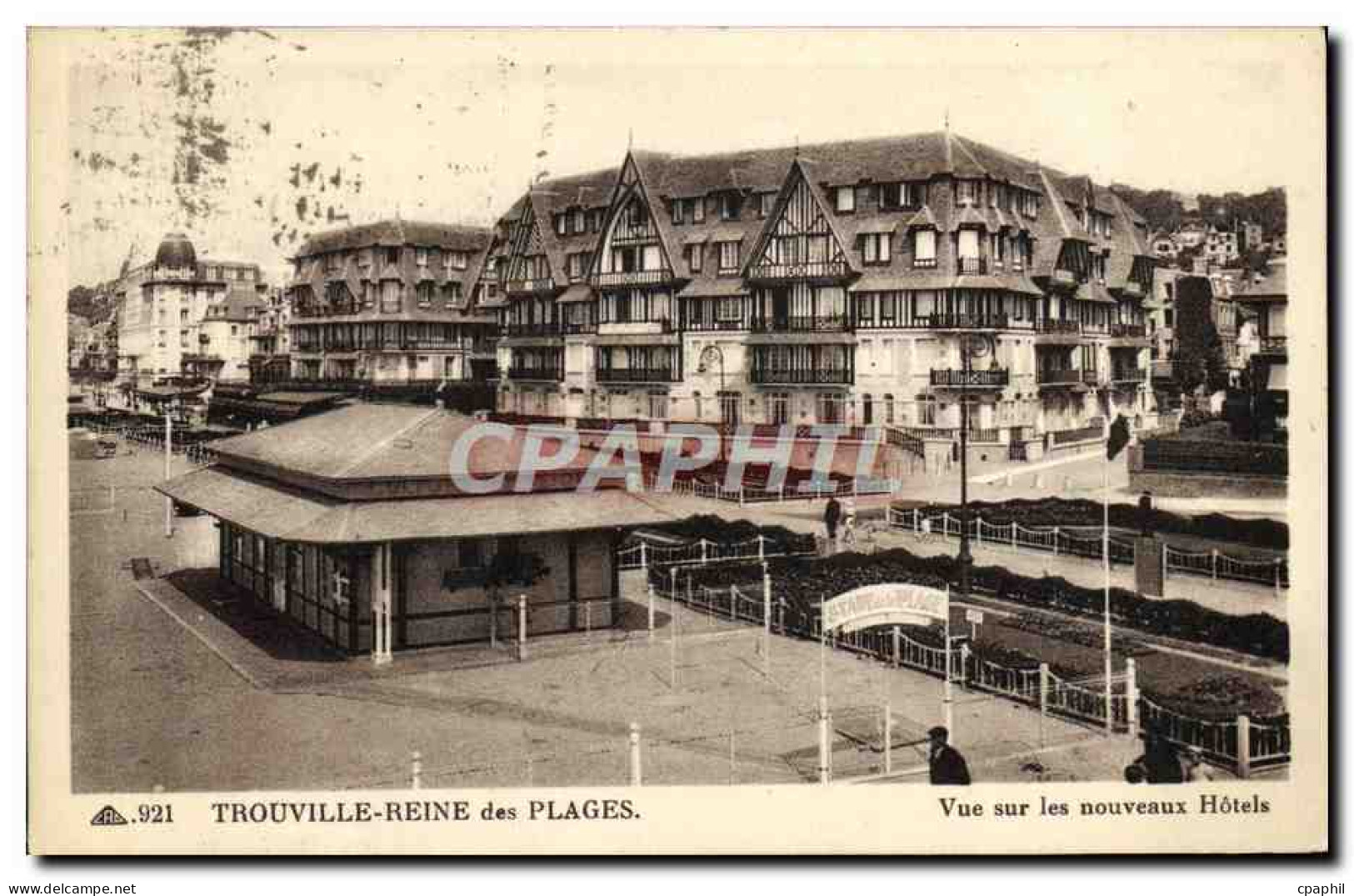 CPA Trouville Reine Des Plages Vue Sur Les Nouveaux Hotels Stade De La Plage  - Trouville