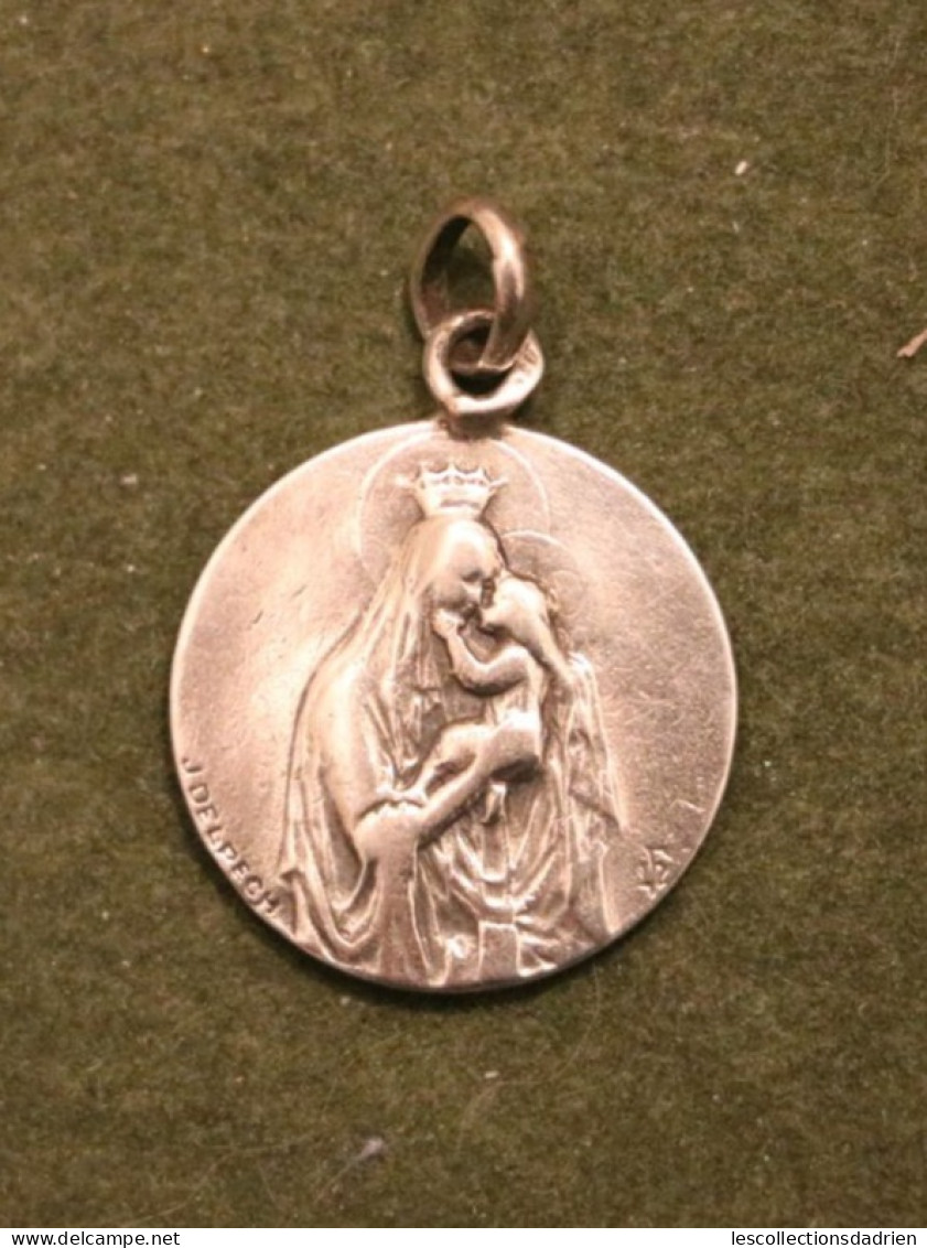 Médaille religieuse