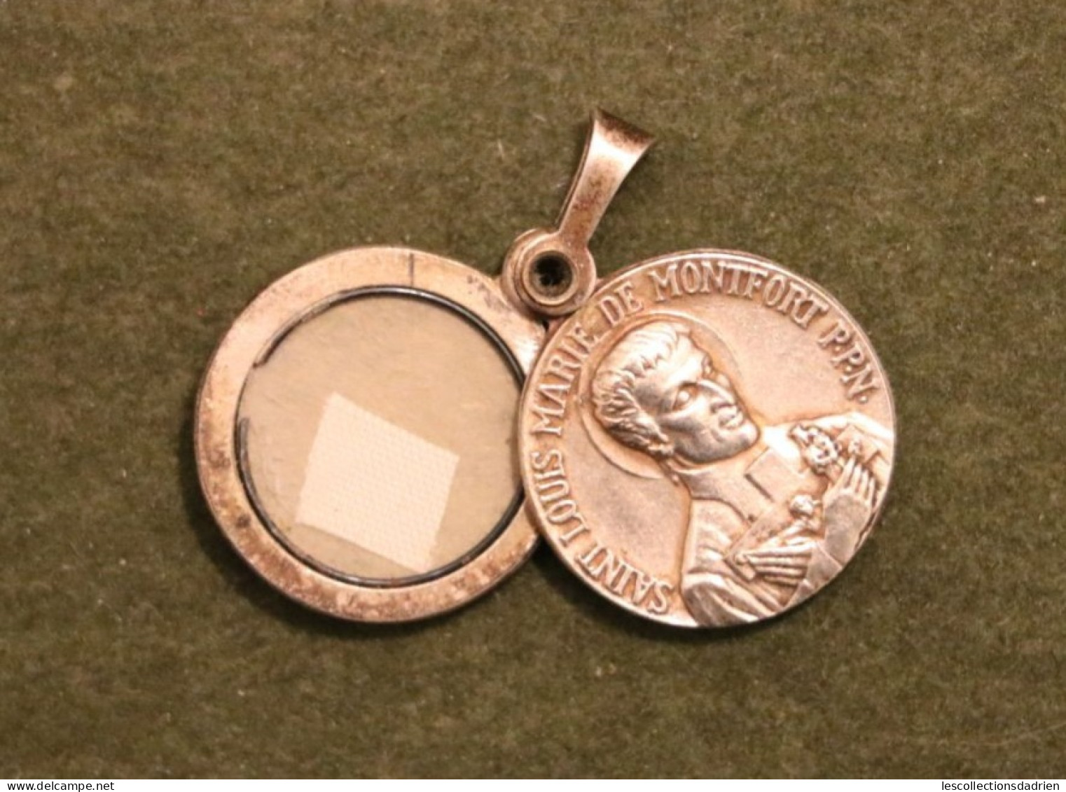 Médaille Religieuse - Relique Saint Louis Marie De Montfort  Medal Relics - Religion & Esotericism