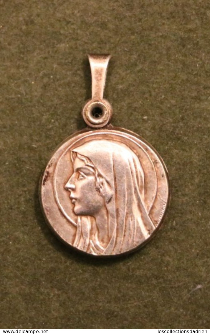 Médaille Religieuse - Relique Saint Louis Marie De Montfort  Medal Relics - Religion & Esotericism