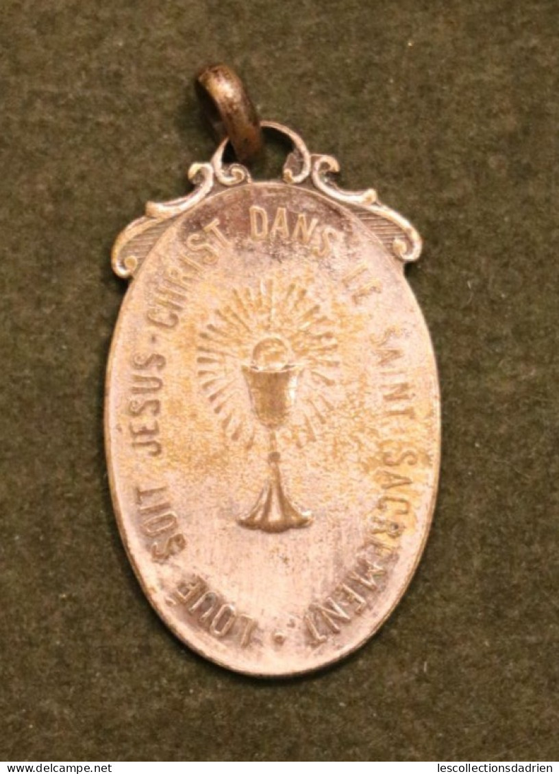 Médaille Religieuse - Sainte Julienne De Cornillon - Religious Holy Medal - Religion & Esotericism