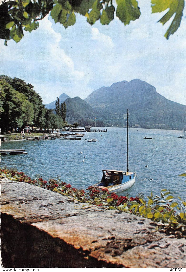 LAC D ANNECY Baie Et Port De Talloires Au Fond Duingt Et Le Massif Des Beauges 29(scan Recto-verso) MA2114 - Annecy