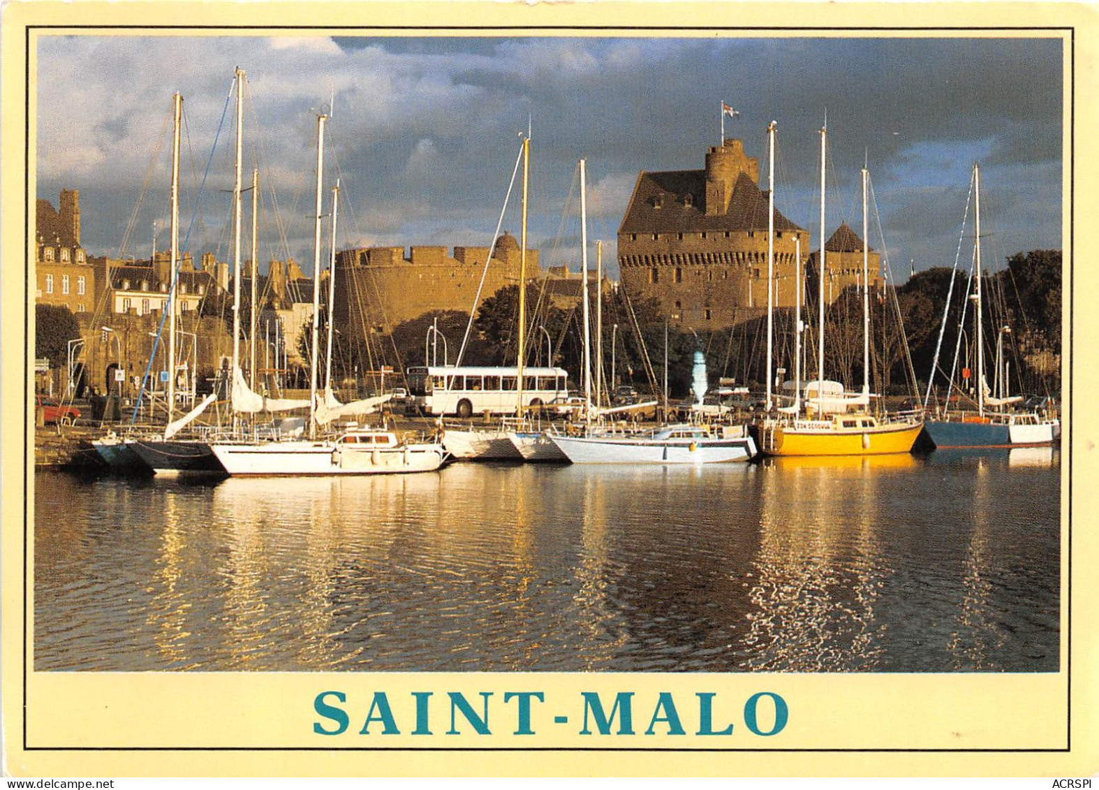SAINT MALO Le Donjon Vu Du Bassin Dugguay Trouin 13(scan Recto-verso) MA2111 - Saint Malo