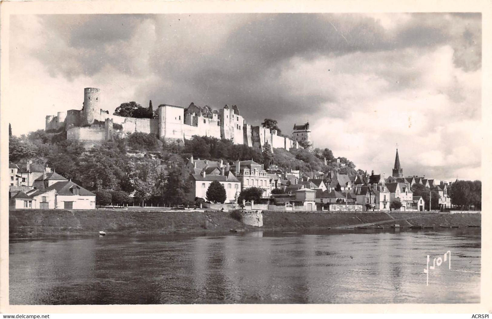 CHINON Vue Generale Prise Des Bords De La Vienne 22(scan Recto-verso) MA2101 - Chinon