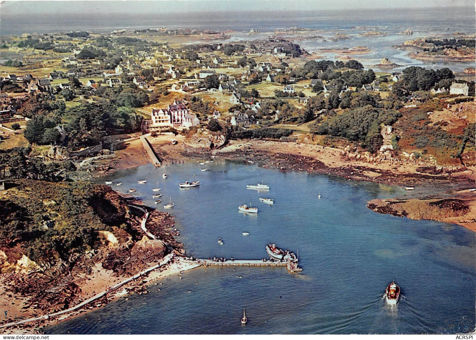 BREHAT L Ile Des Fleurs Et Des Rochers Roses Le Port Clos 31(scan Recto-verso) MA2124 - Ile De Bréhat