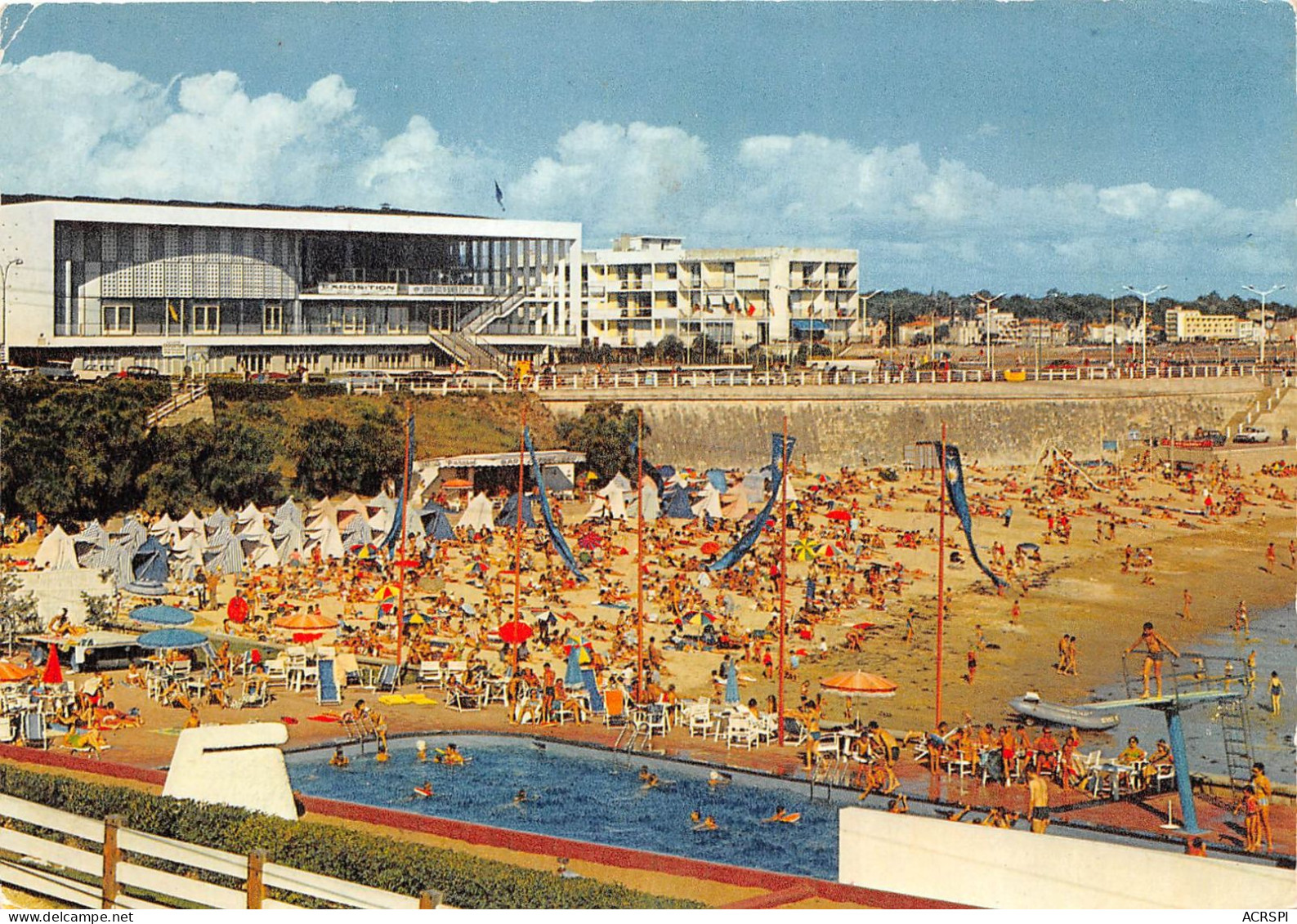 ROYAN La Plage De Foncillon Devant Le Palais Des Congres 13(scan Recto-verso) MA2123 - Royan