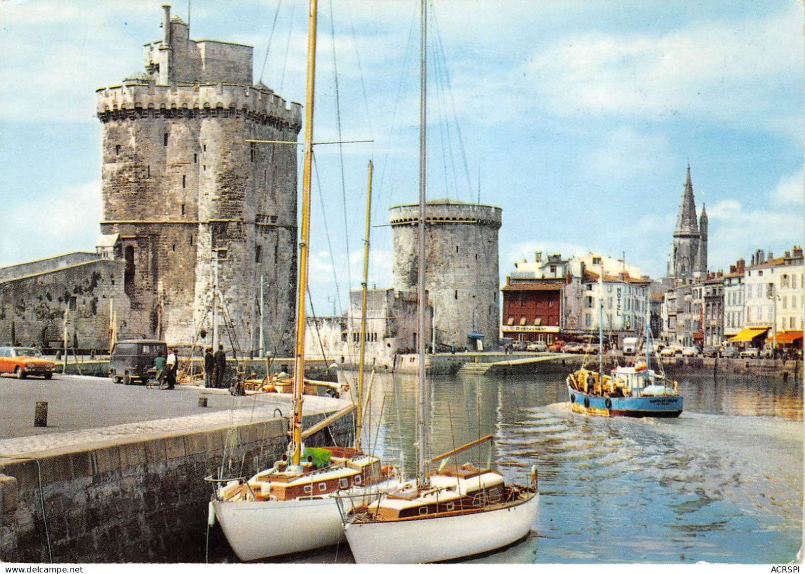 LA ROCHELLE Le Port Tours Saint Nicolas De La Chaine Et Des Quatre Sergents 21(scan Recto-verso) MA2123 - La Rochelle