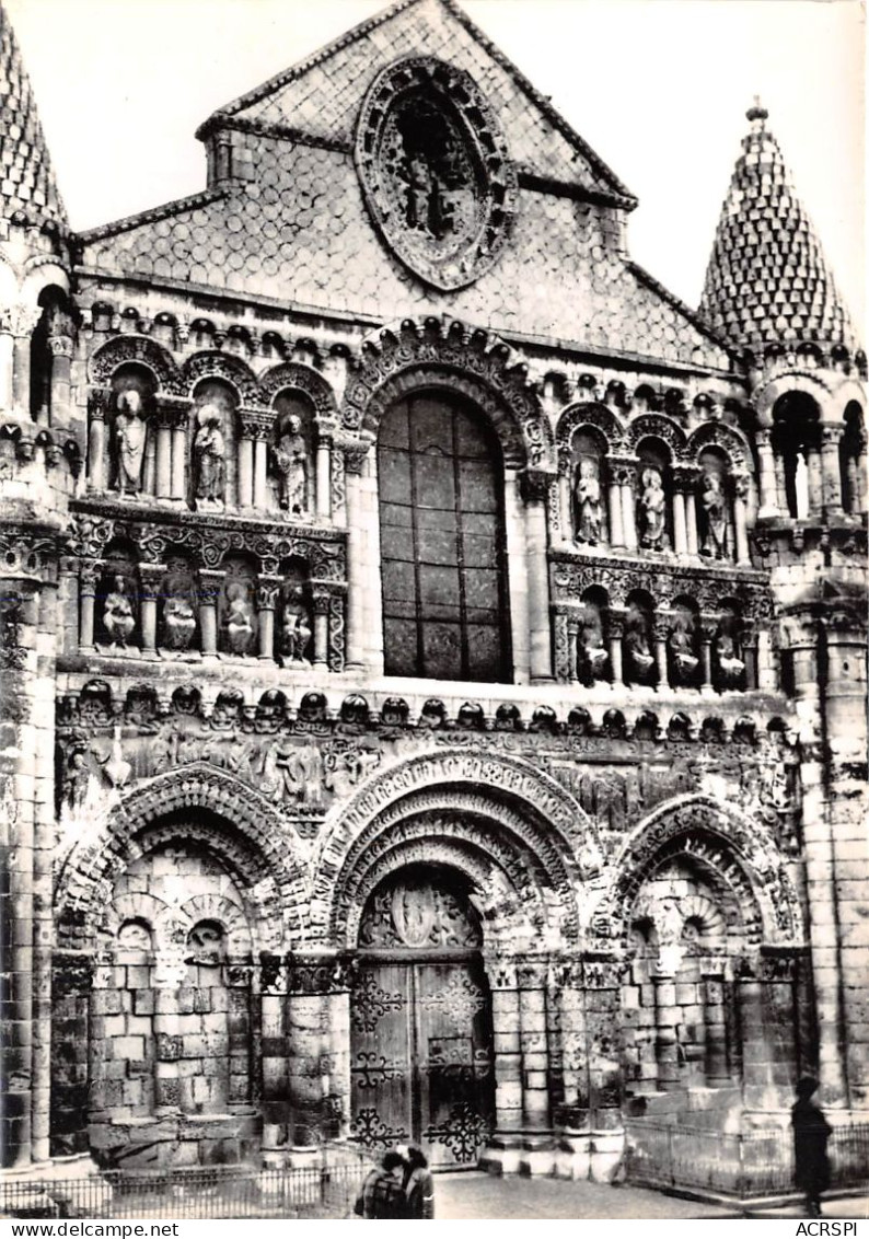 POITIERS Notre Dame Art Roman Vue D Ensemblee De La Facade 17(scan Recto-verso) MA2121 - Poitiers