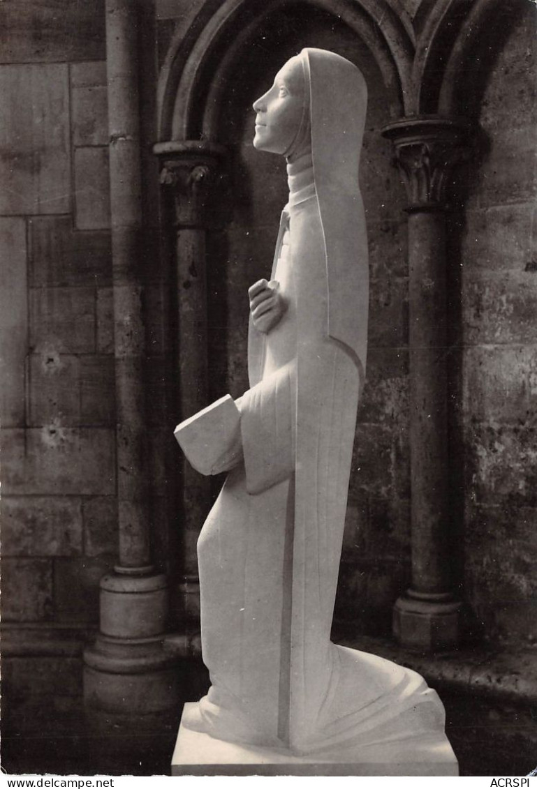 CATHEDRALE ST PIERRE DE LISIEUX Statue De Sainte Therese De L Enfant Jesus 15(scan Recto-verso) MA2118 - Lisieux