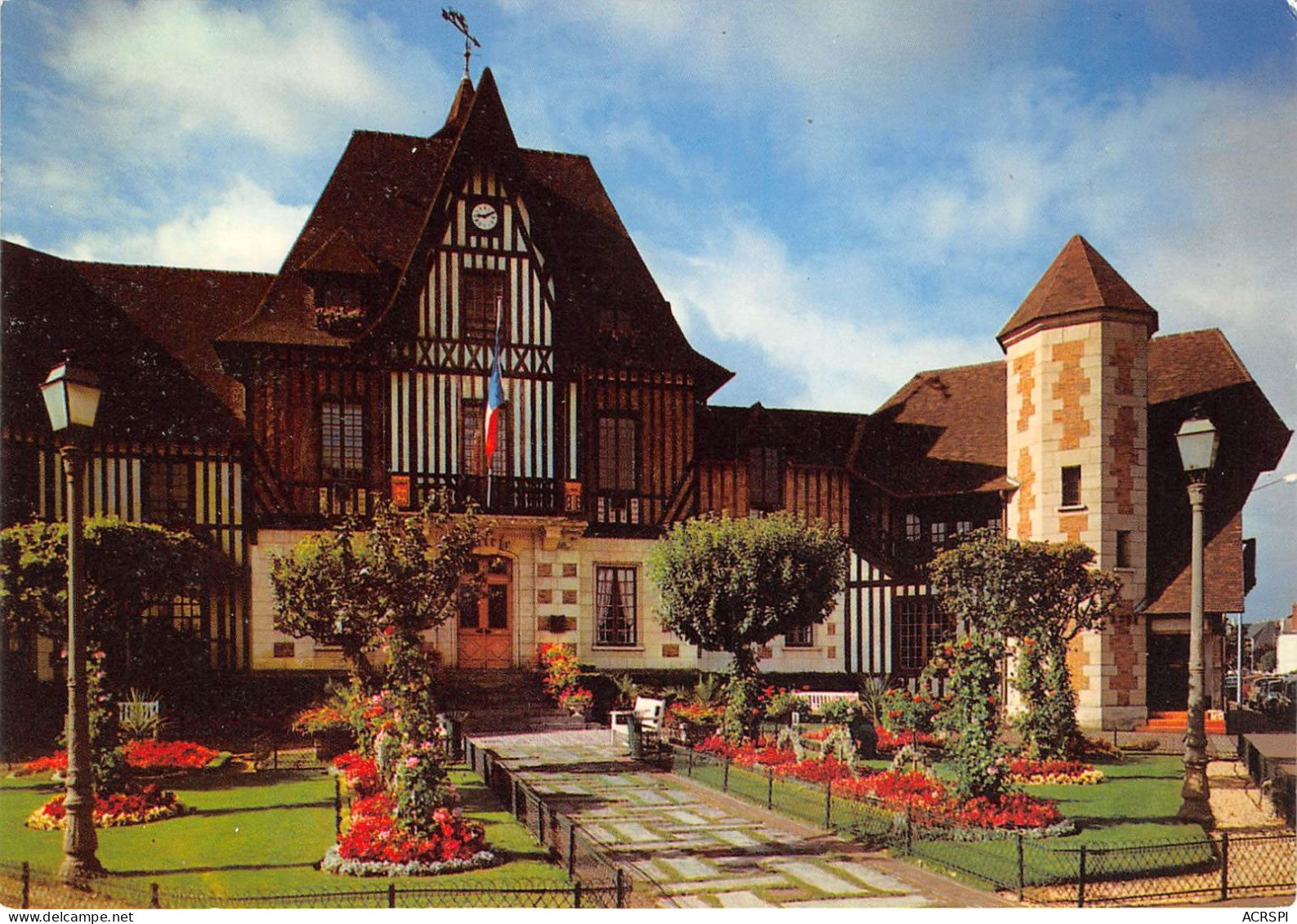 DEAUVILLE TROUVILLE L Hotel De Ville Et Son Jardin 7(scan Recto-verso) MA2118 - Deauville