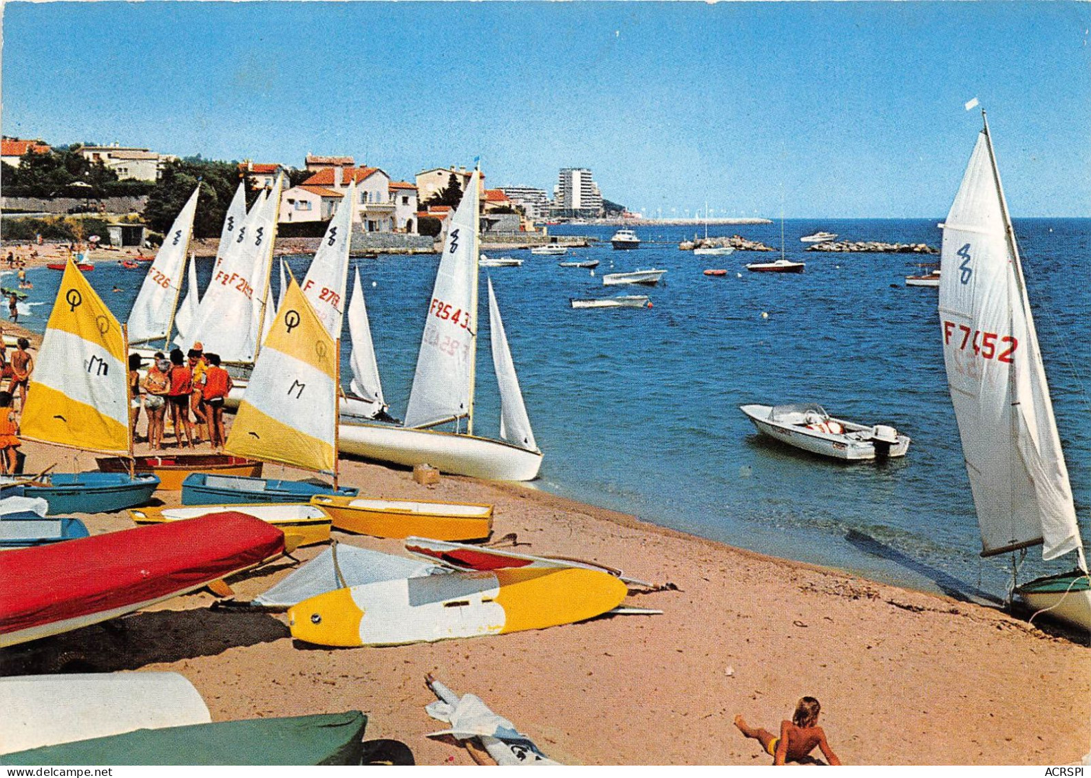 SAINTE MAXIME L Ecole Des Voiles De La Plage De La Croisette 27(scan Recto-verso) MA2115 - Sainte-Maxime