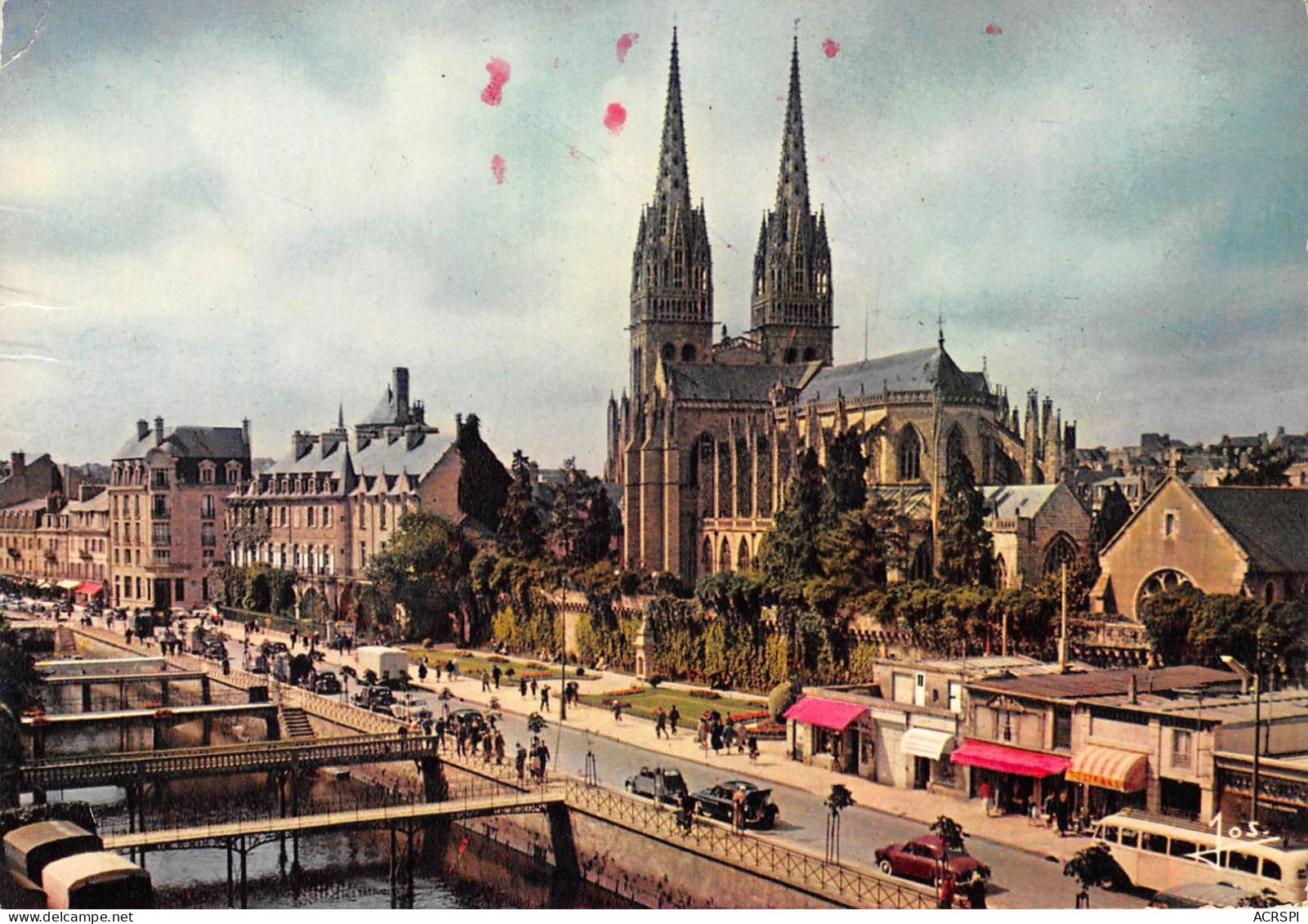 QUIMPER La Cathedrale Et Quais De L Odet 14(scan Recto-verso) MA2168 - Quimper