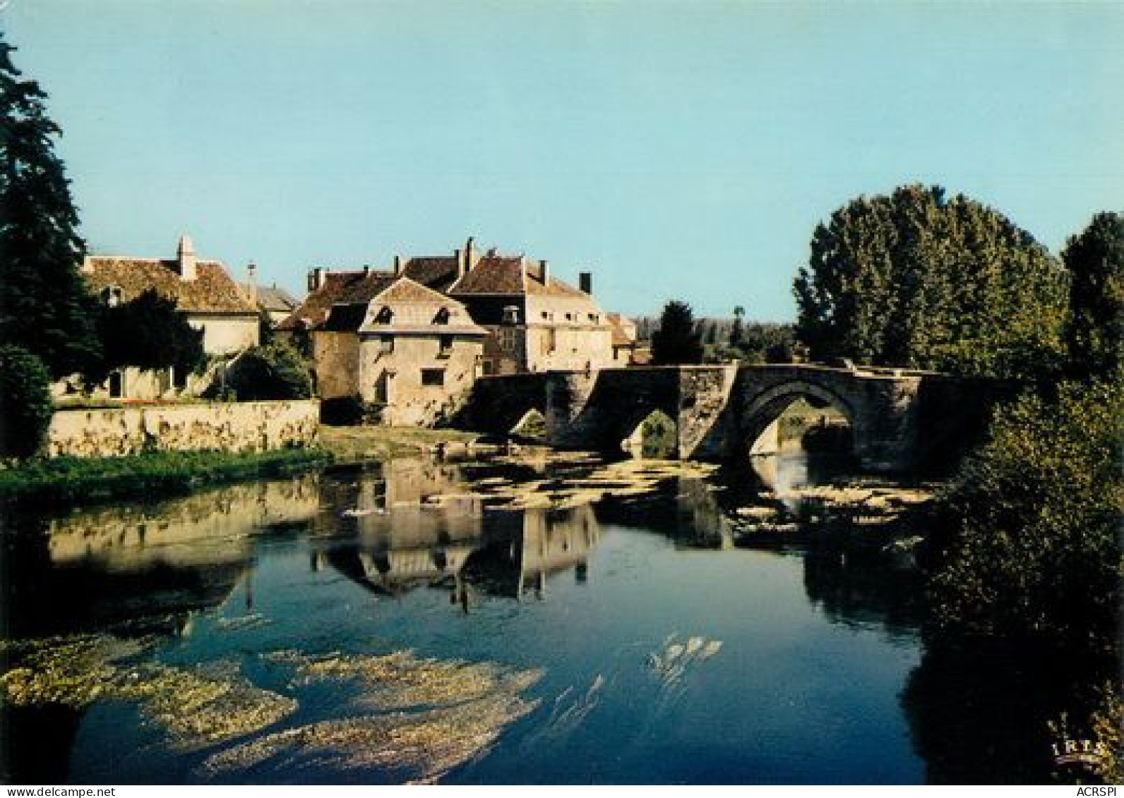 SAINT SAVIN  La Gartempe Et Le Pont Gothique   12   (scan Recto-verso)MA2166Ter - Saint Savin