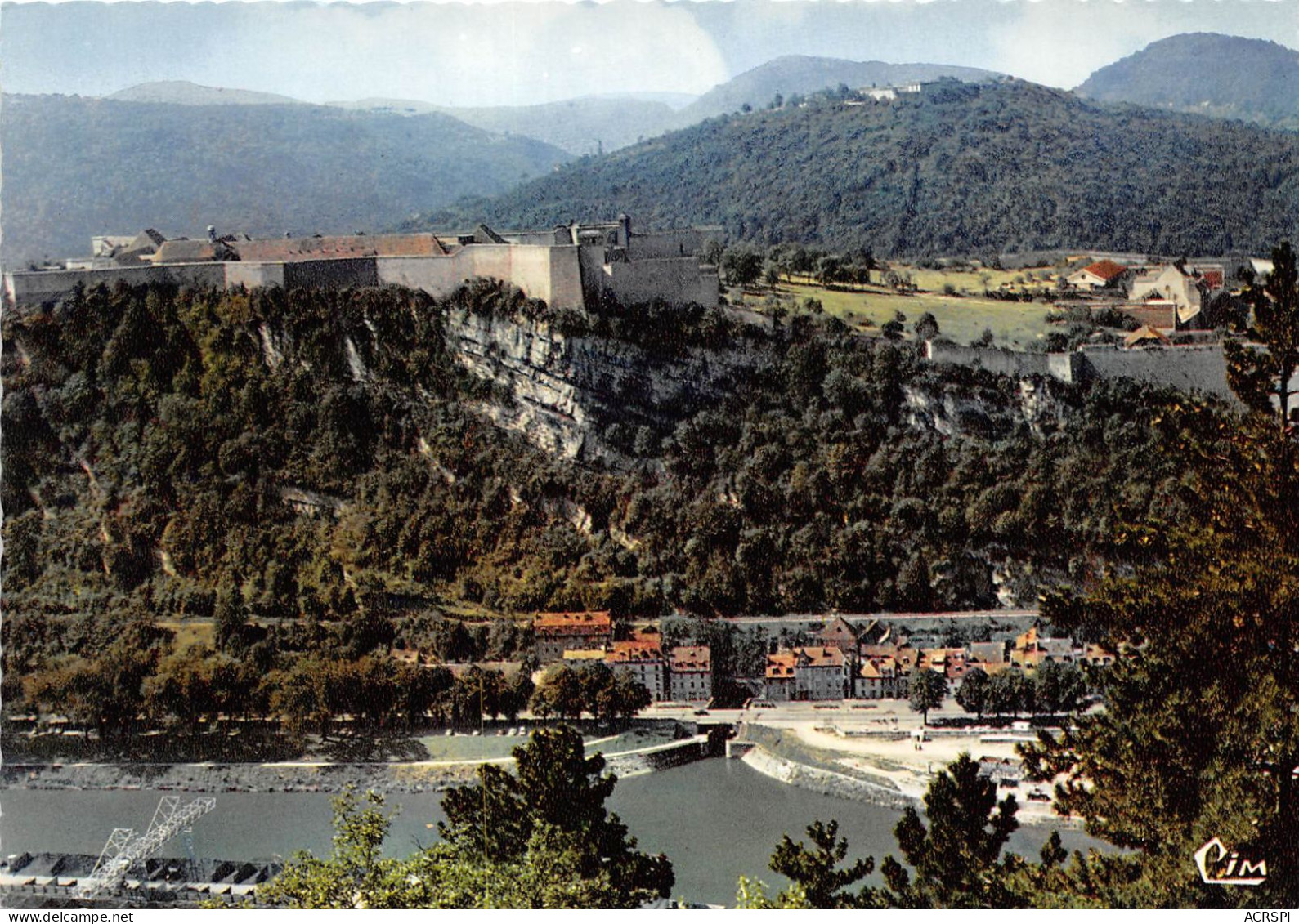 BESANCON Le Faubourg Rivotte La Citadelle Et L Entree Du Canal Sous La Citadelle 10(scan Recto-verso) MA2162 - Besancon