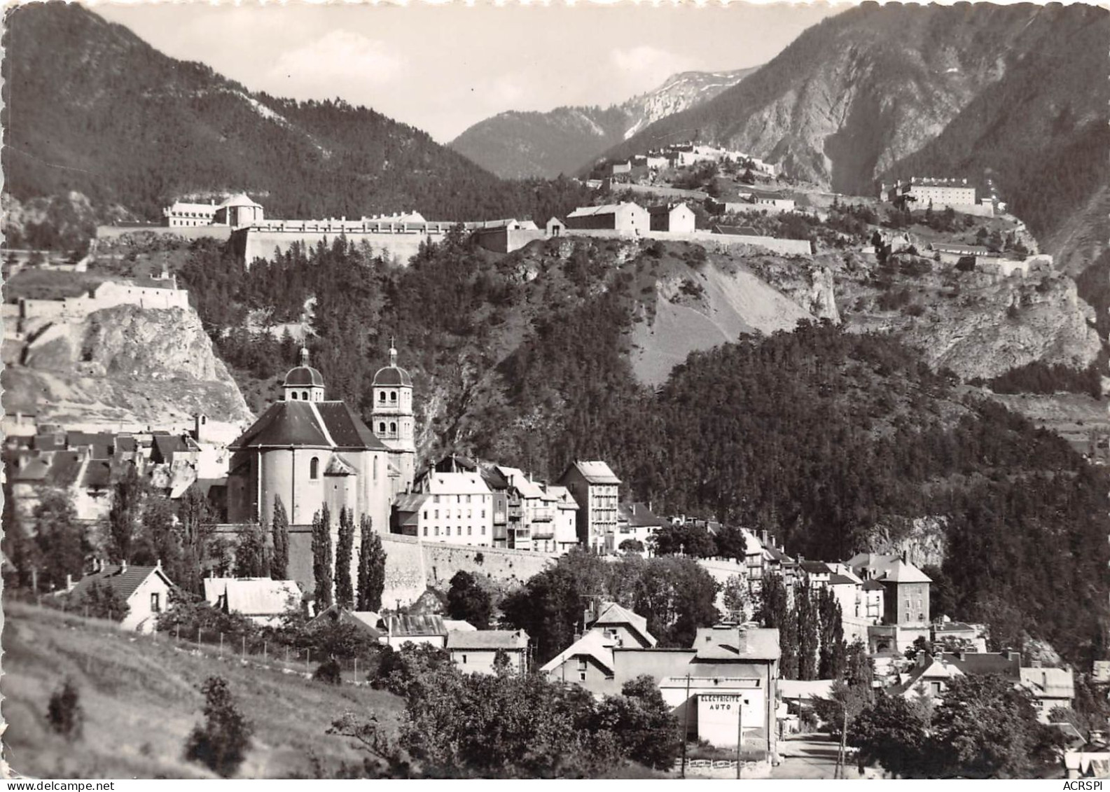 BRIANCON La Ville Et Les Forts 29(scan Recto-verso) MA2186 - Briancon