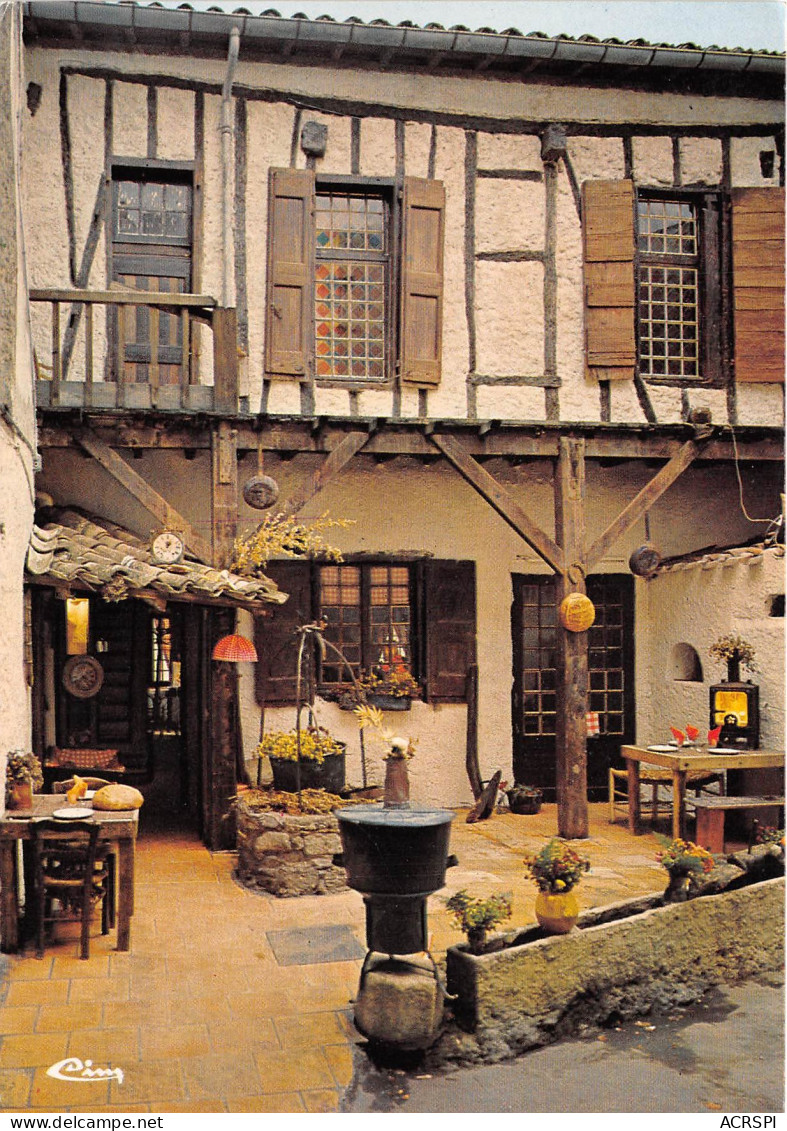 CARCASSONNE Au Coeur De La Cite A Carcassonne L OSTAL 20(scan Recto-verso) MB2341 - Carcassonne