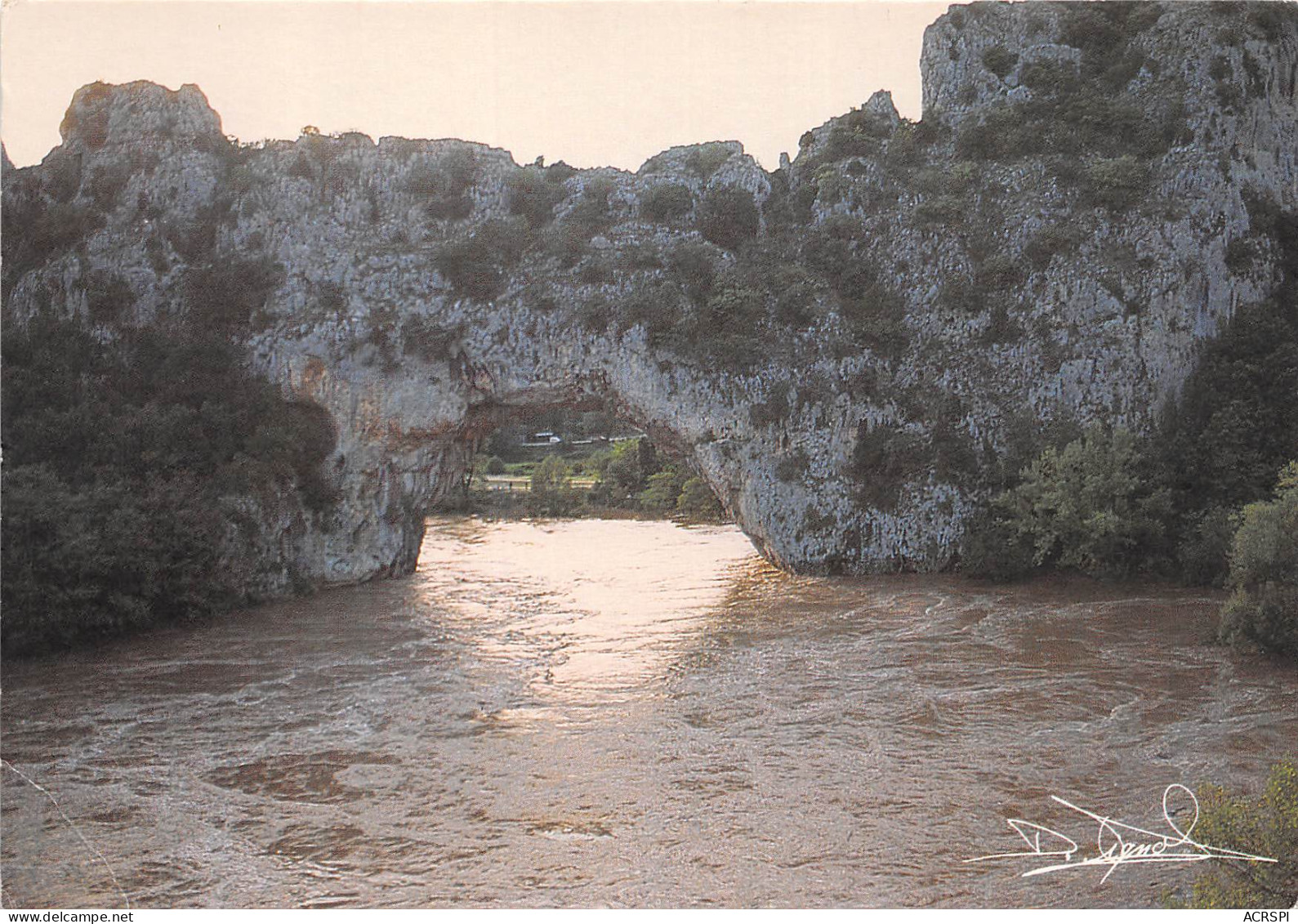 LE PONT D ARC Arche Naturelle Surplombant La Riviere 4(scan Recto-verso) MB2358 - Vallon Pont D'Arc