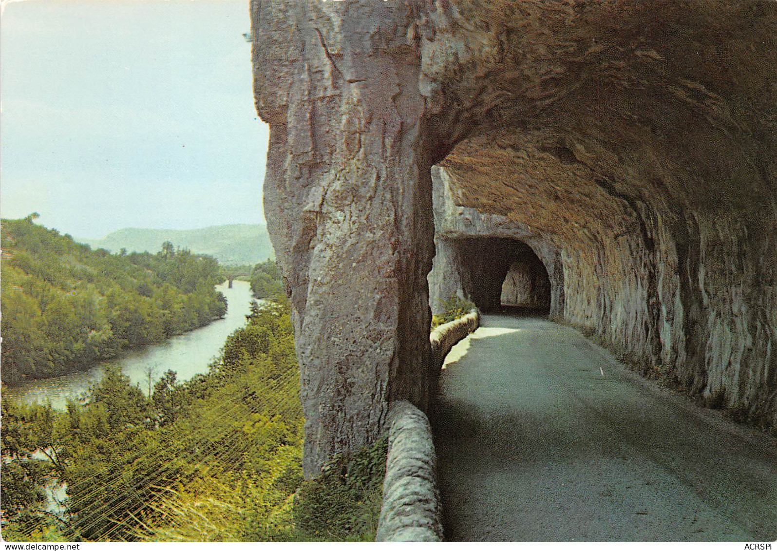 Les Gorges De L Ardeche Au Defile De RUOMS 4(scan Recto-verso) MB2377 - Other & Unclassified