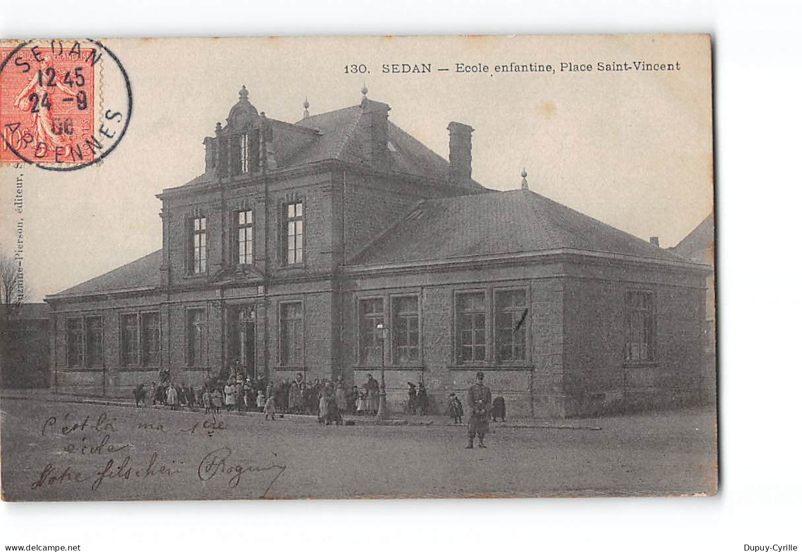 SEDAN - Ecole Enfantine - Place Saint Vincent - Très Bon état - Sedan