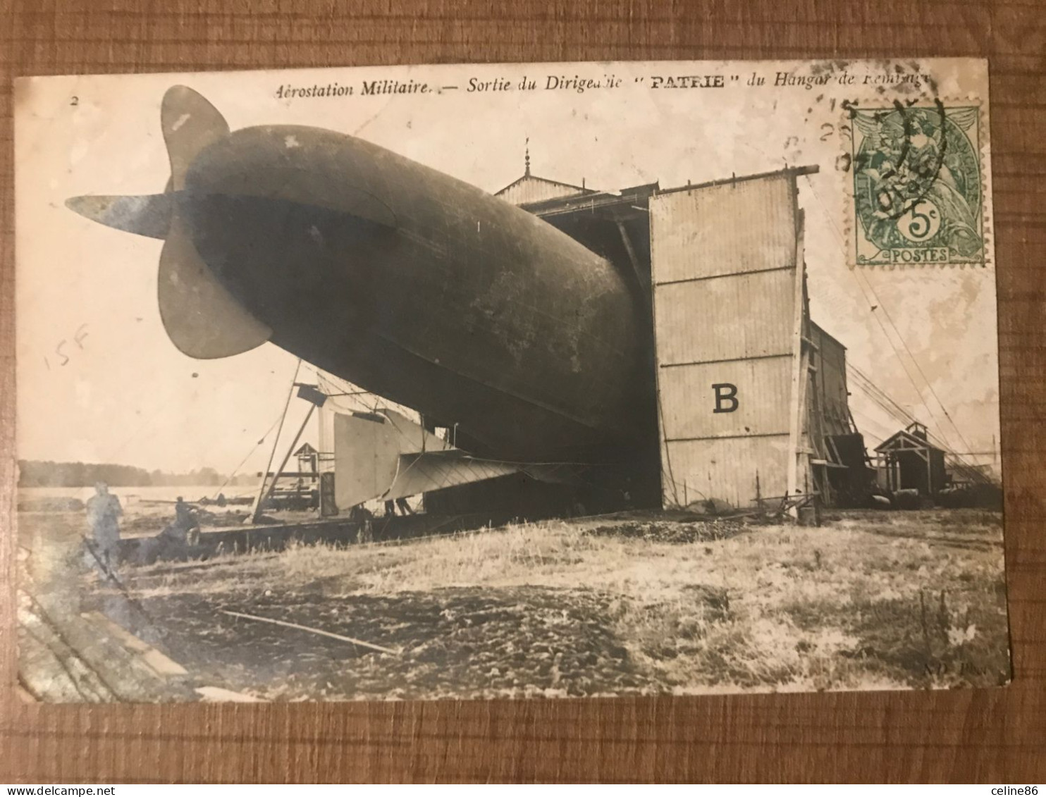 Aérostation Militaire Sortie Du Dirigeable PATRIE Du Hangar  - Material