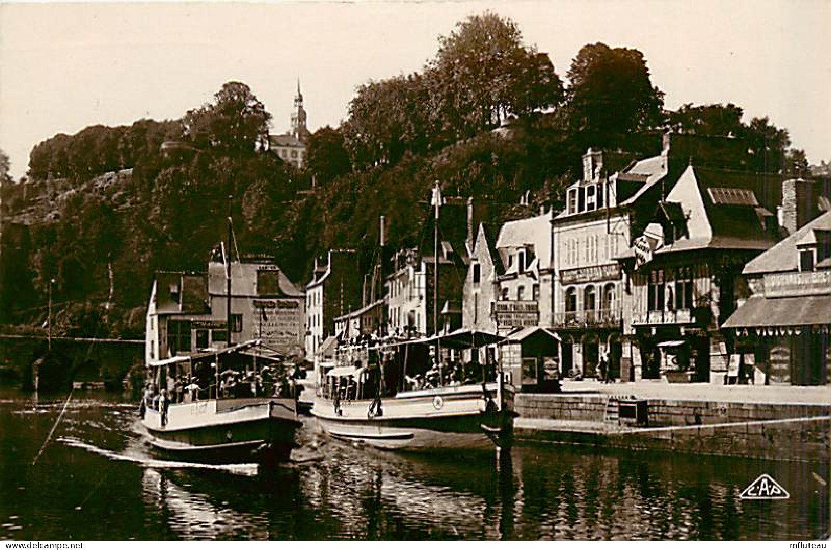 22* DINAN  Port  (CPSM Petit Format)           MA90,0319 - Dinan